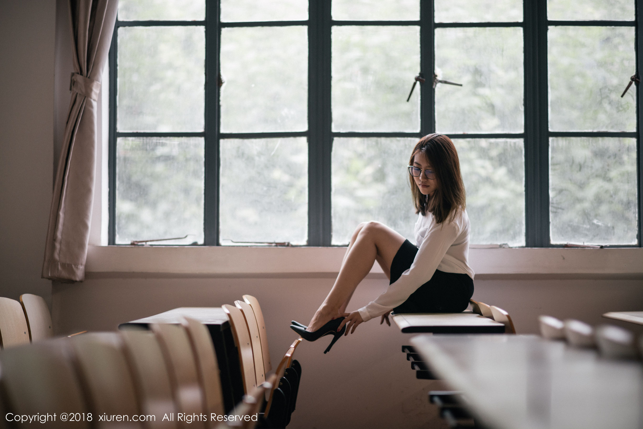 [秀人XiuRen] No.1267 许诺Sabrina-蕾丝百合网-美图分享,Cosplay美图,私房写真,套图下载