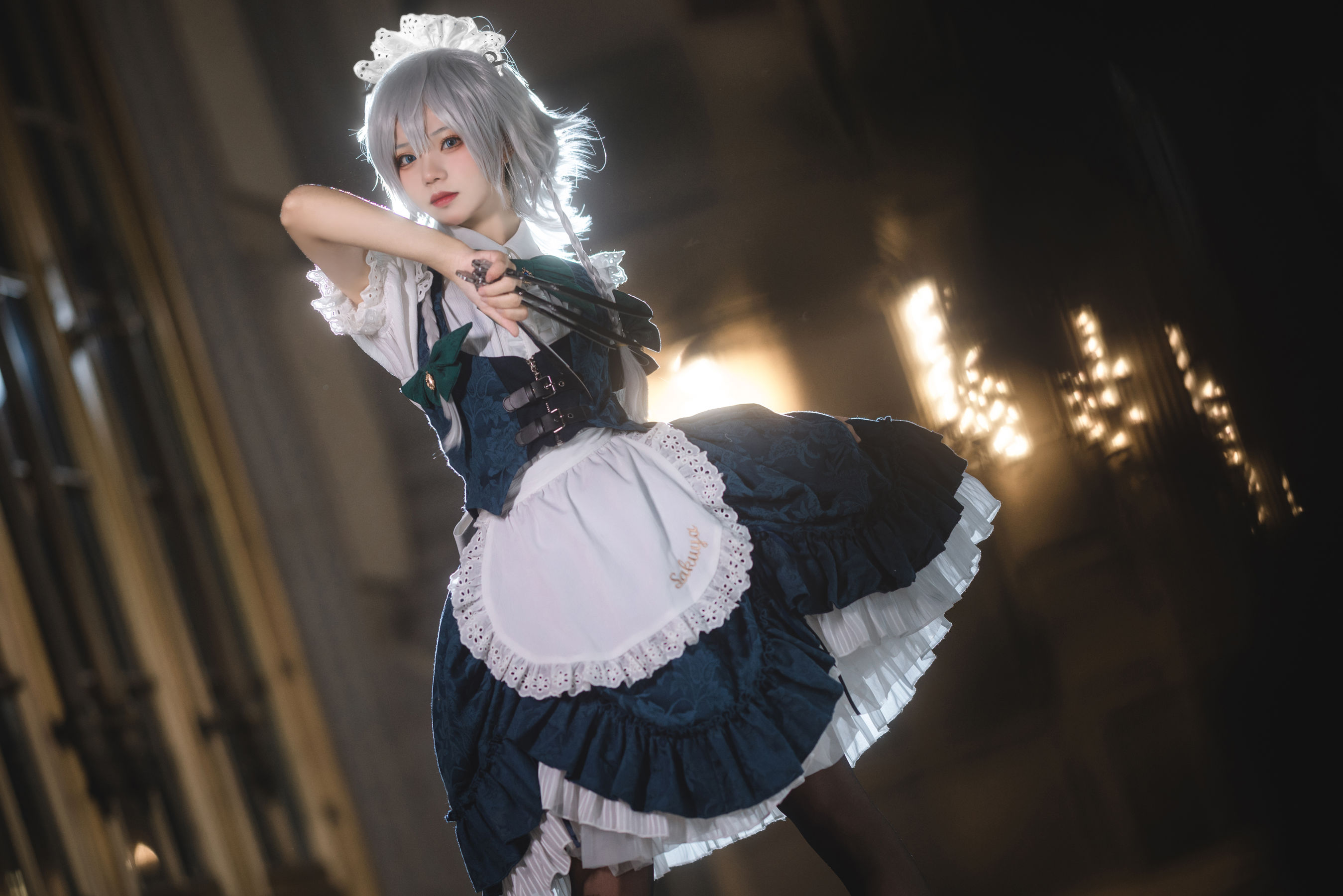 [福利COS] 花柒Hana – 星雨咲夜女仆-秀臀网-高品质图集网