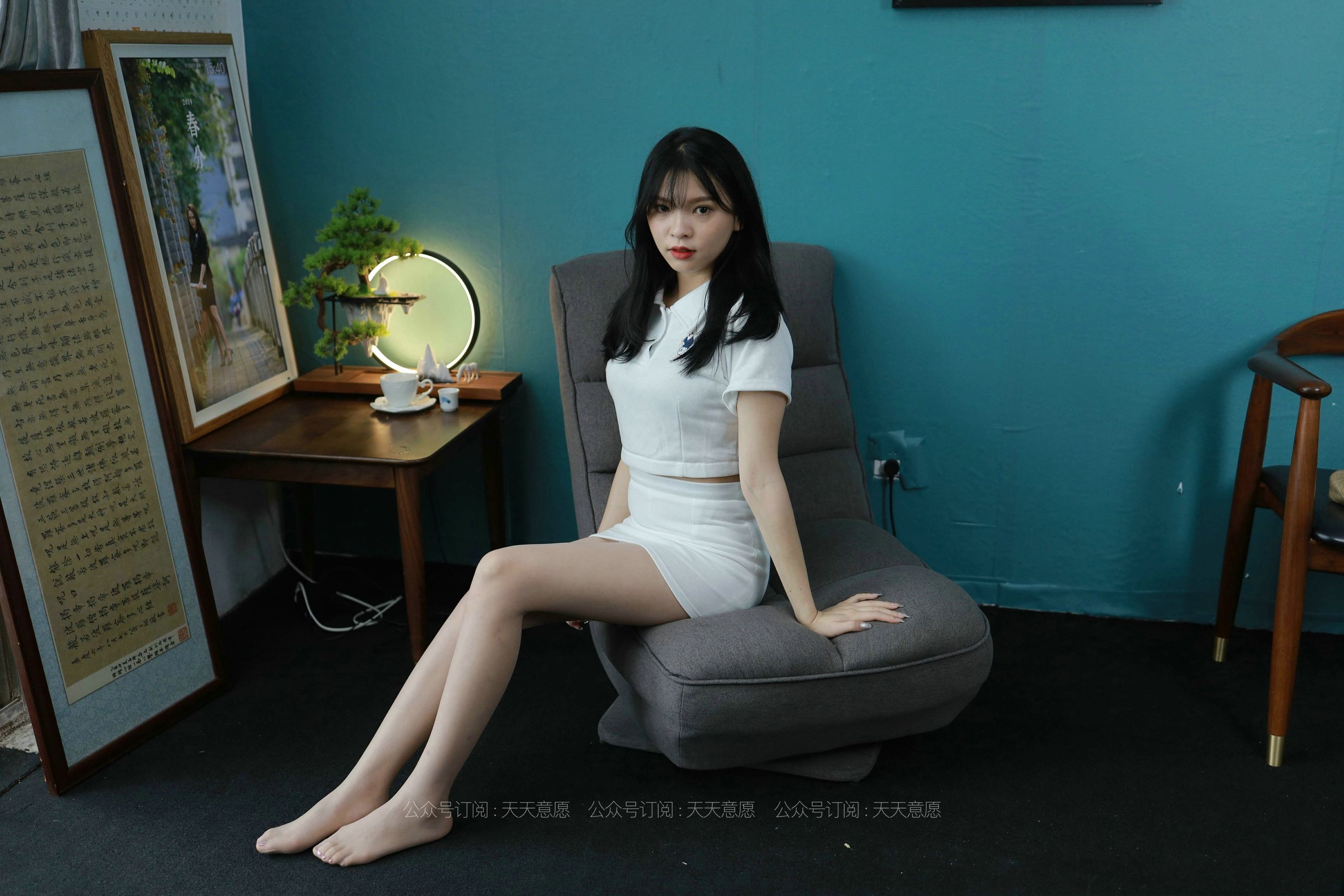 [IESS异思趣向] 模特：小七《奶茶少女》-秀臀网-高品质图集网