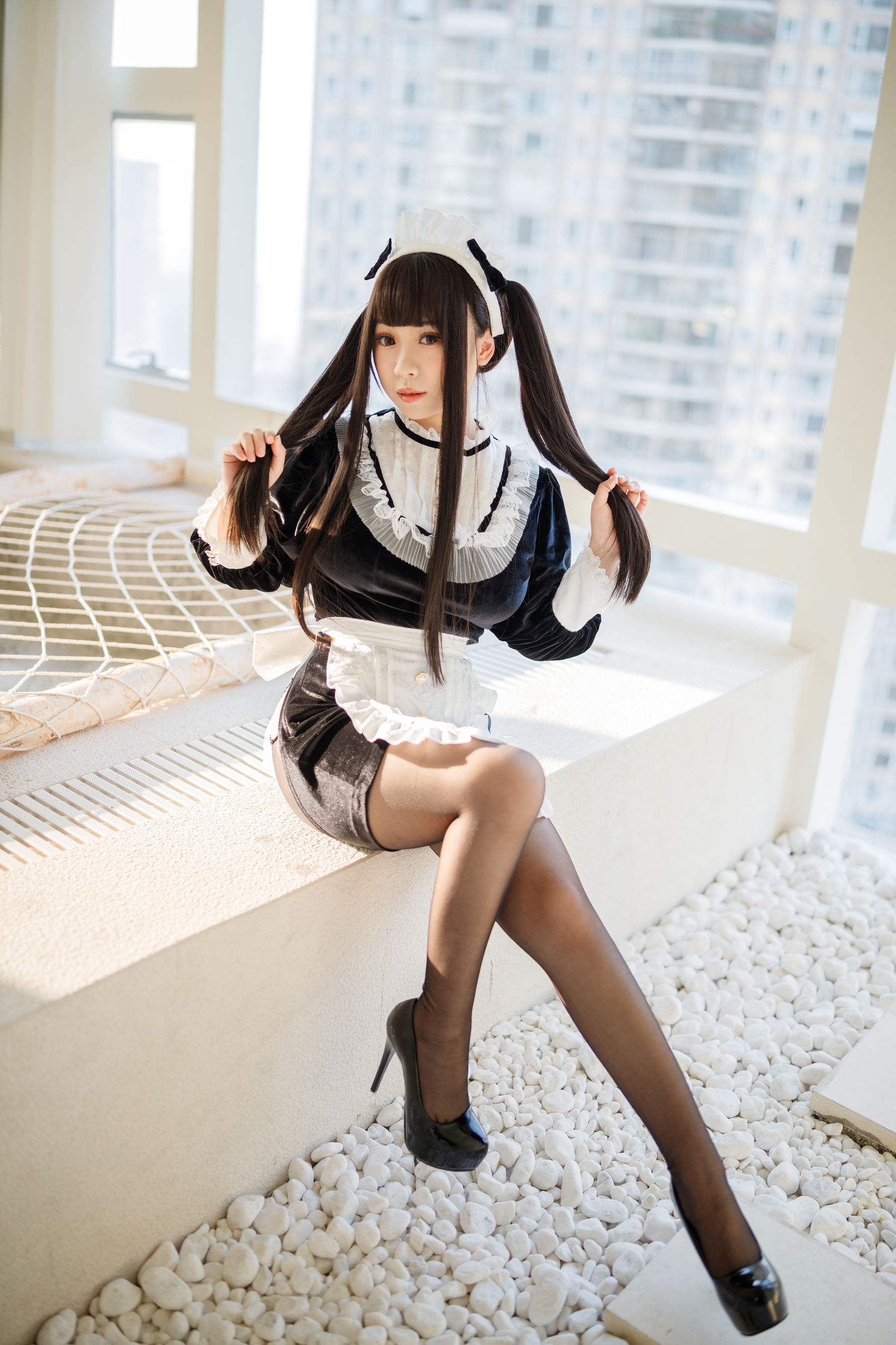 [福利COS] 胡桃猫Kurumineko – 更衣女仆-秀臀网-高品质图集网