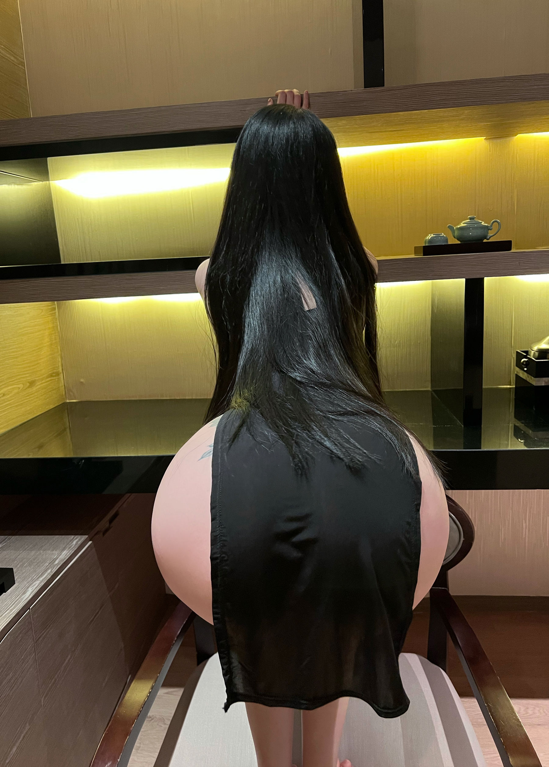 [福利COS] 美臀女神左公子666 – 遮不住的美臀-秀臀网-高品质图集网