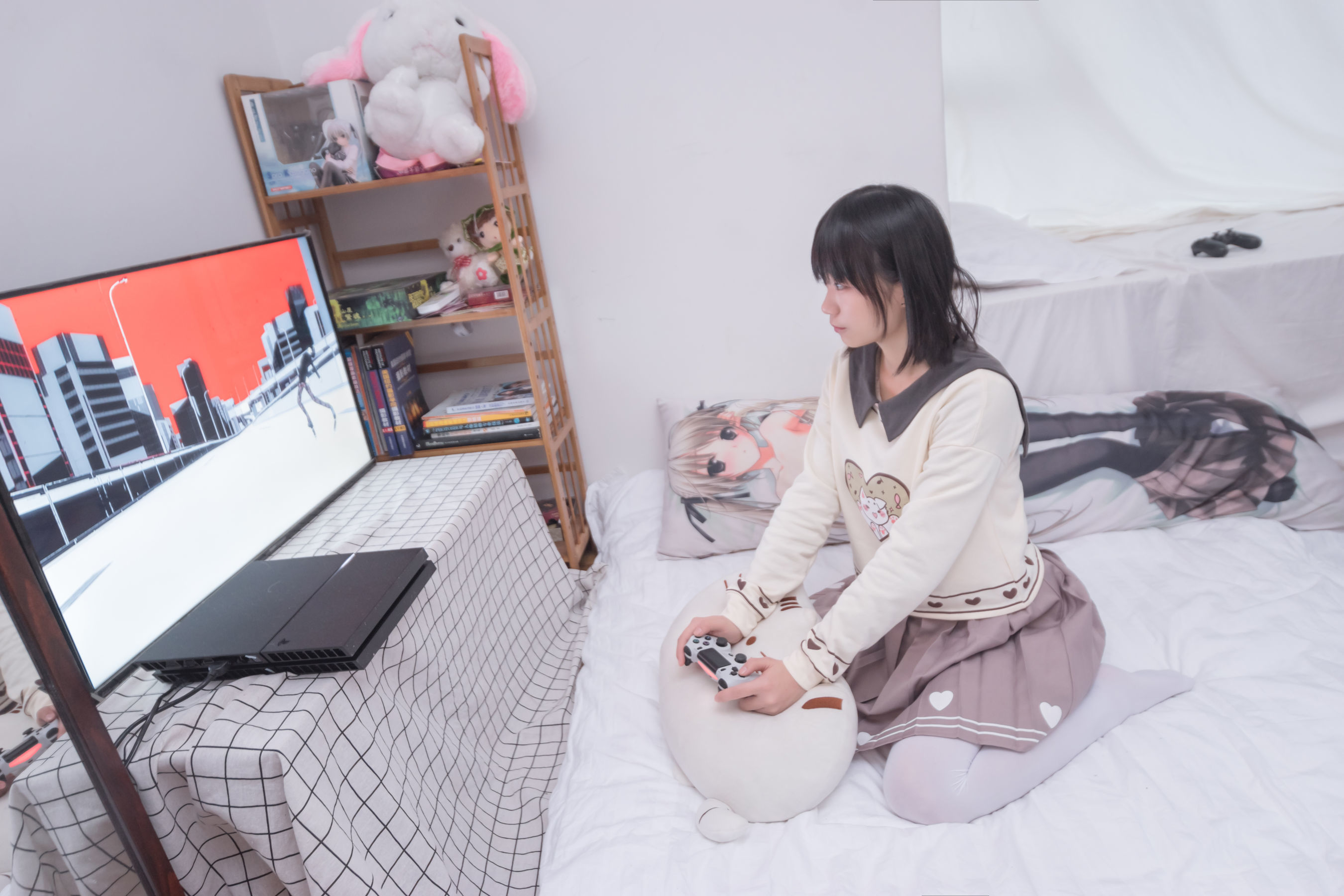 图片[2]-[轻兰映画] VOL.011 游戏少女的白丝-蕾丝百合网-美图分享,Cosplay美图,私房写真,套图下载