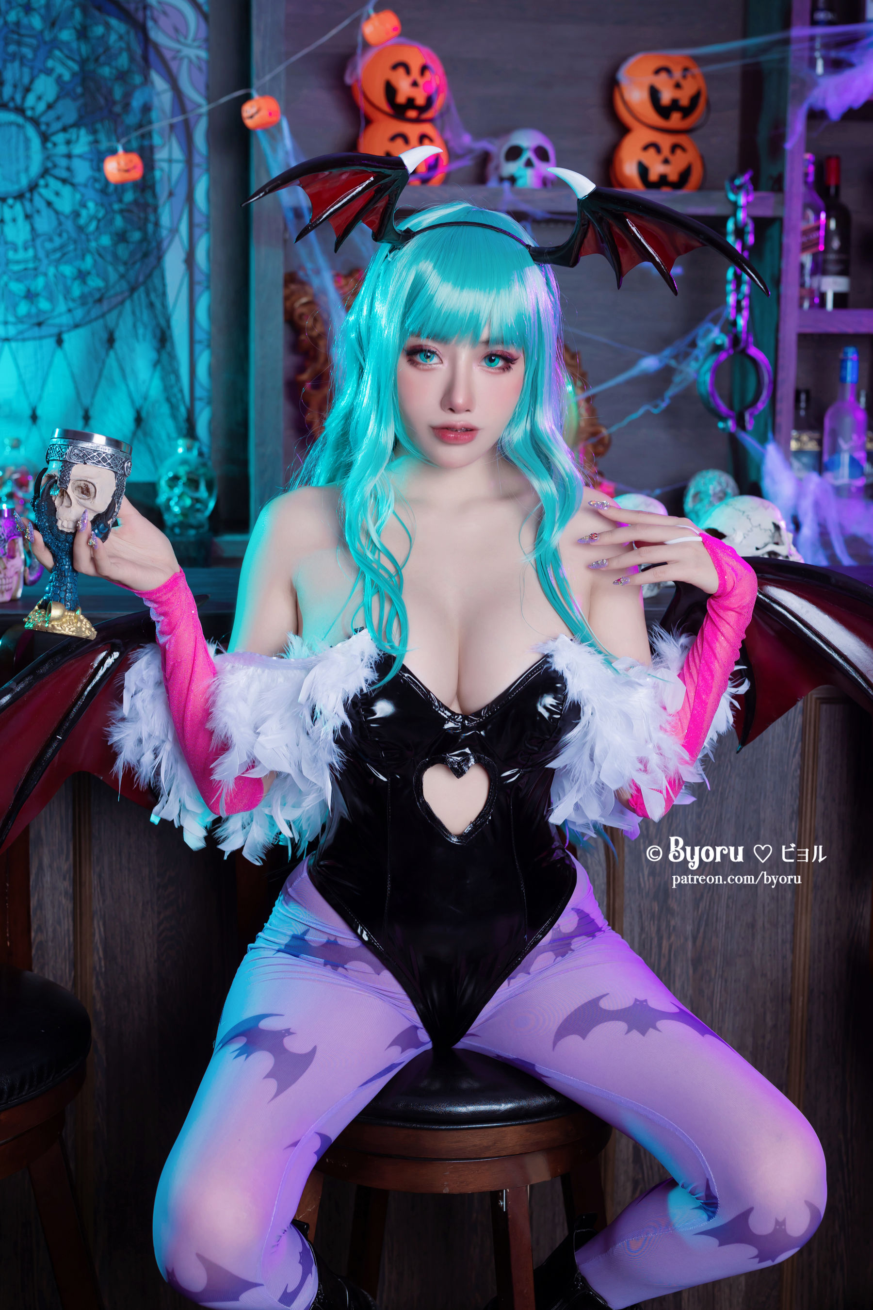 [福利COS] 日本性感萝莉Byoru – Morrigan-秀臀网-高品质图集网