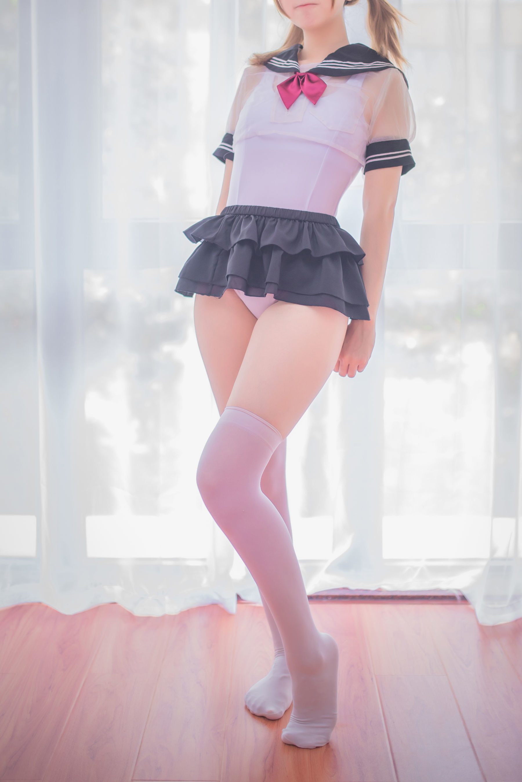 [萝莉COS] 白金Saki – 学生服-秀臀网-高品质图集网