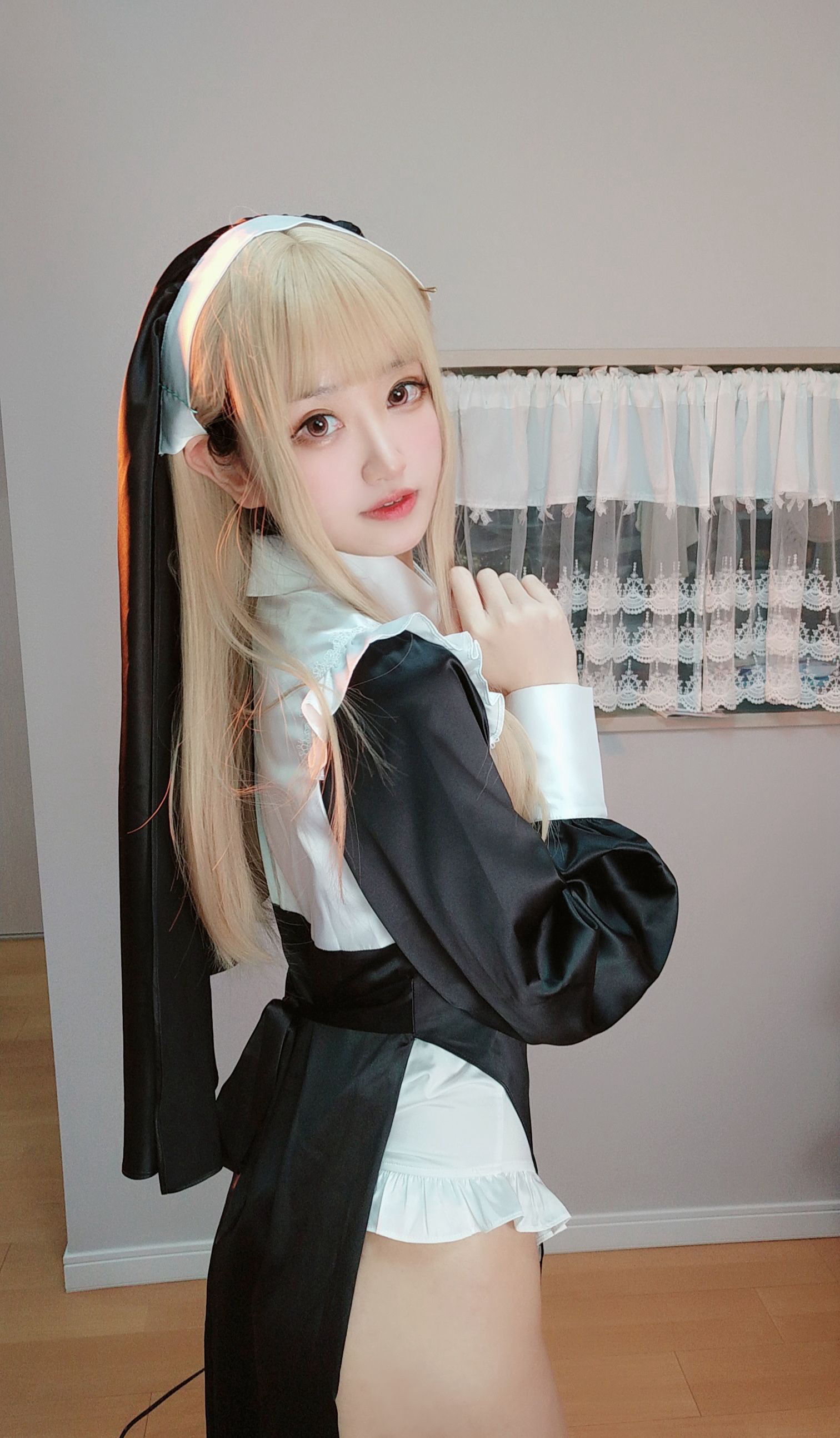 [福利COS] 千阳(ちよ) – 修女-秀臀网-高品质图集网