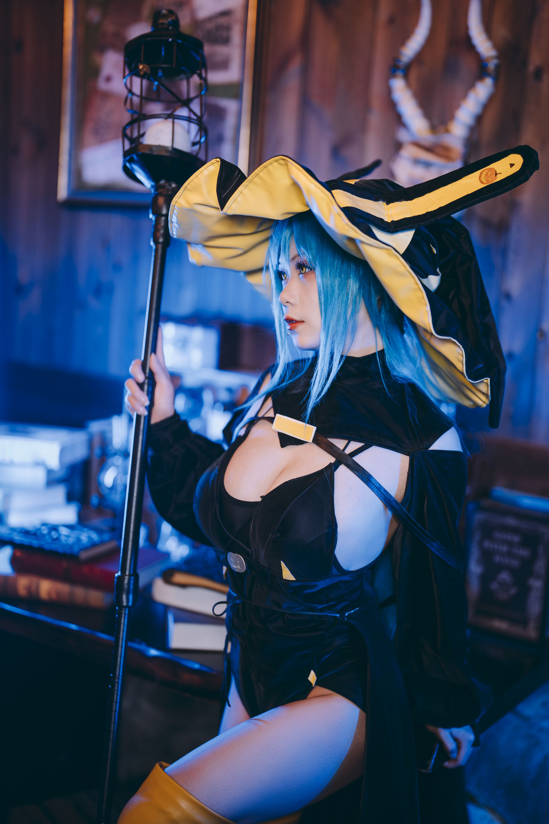 [网红COSER] 末夜787 – 黄棚树城-秀臀网-高品质图集网