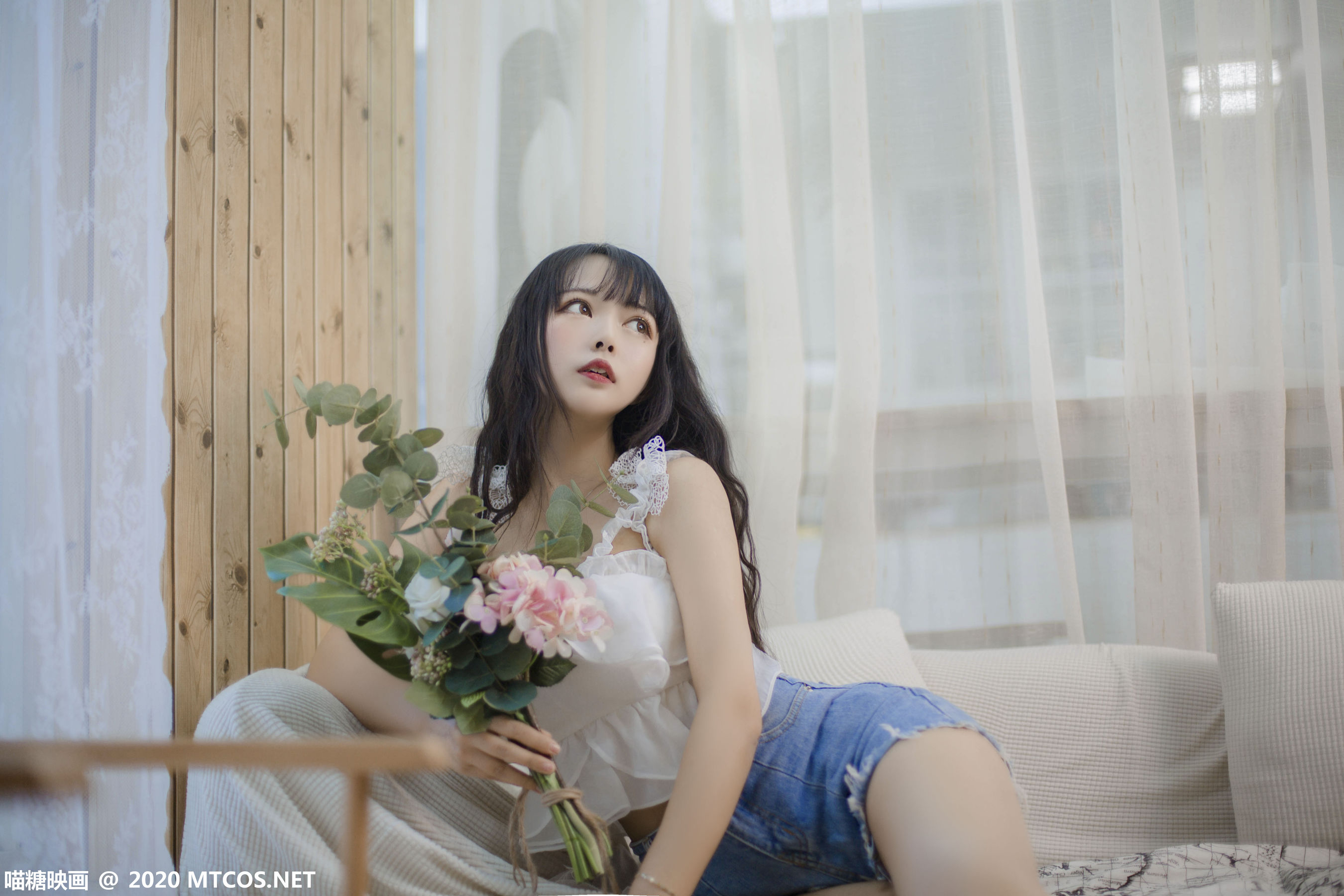 图片[3]-[喵糖映画] VOL.288 黑猫猫OvO 客厅少女-蕾丝百合网-美图分享,Cosplay美图,私房写真,套图下载