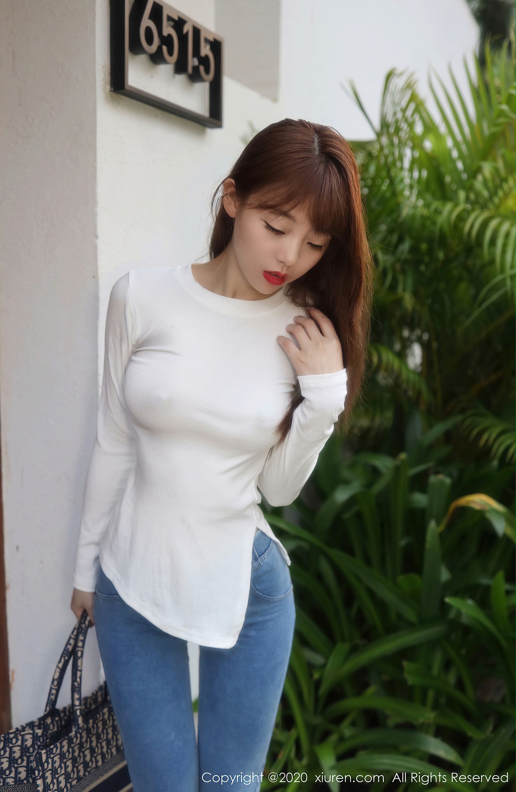 4-924