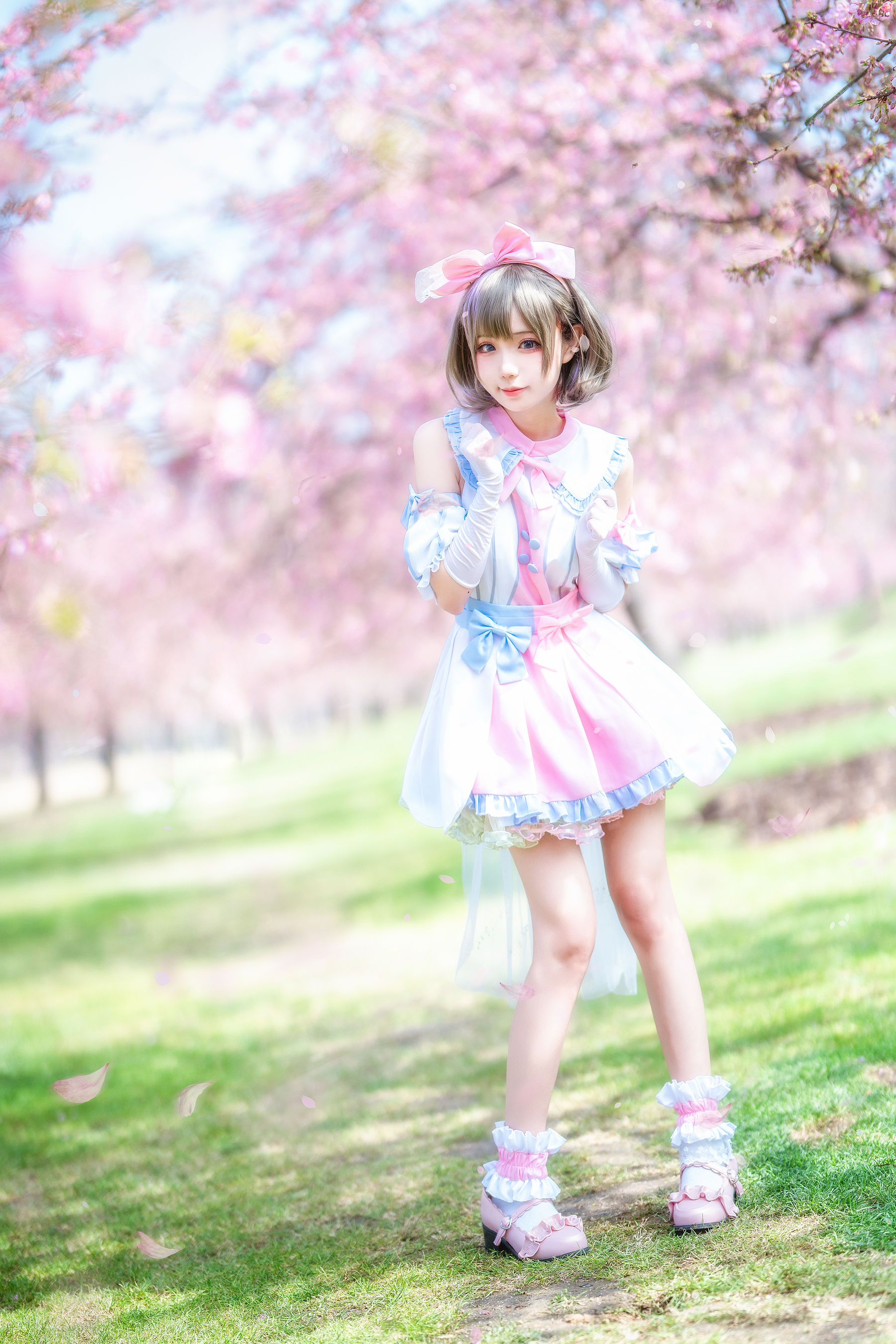 [福利COS] 花柒Hana – 唐可可打歌服-秀臀网-高品质图集网