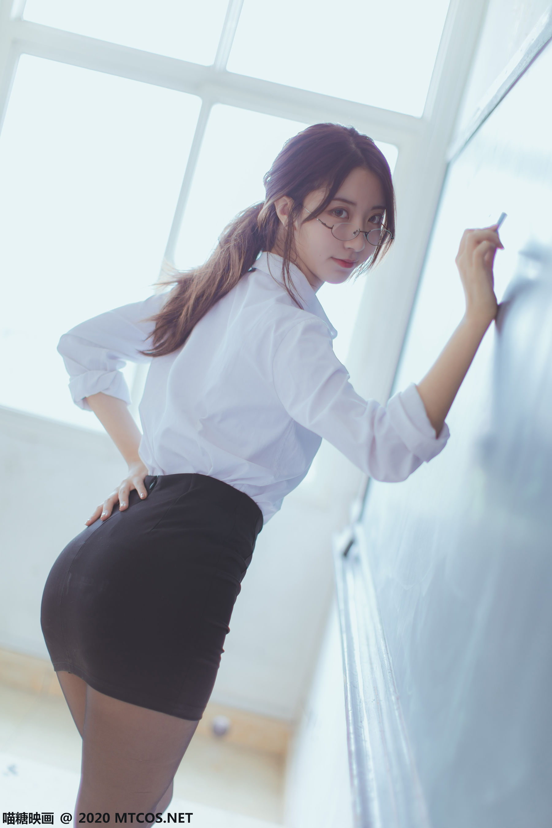 图片[7]-[喵糖映画] VOL.282 黑川 OL制服-秀臀网-高品质图集网