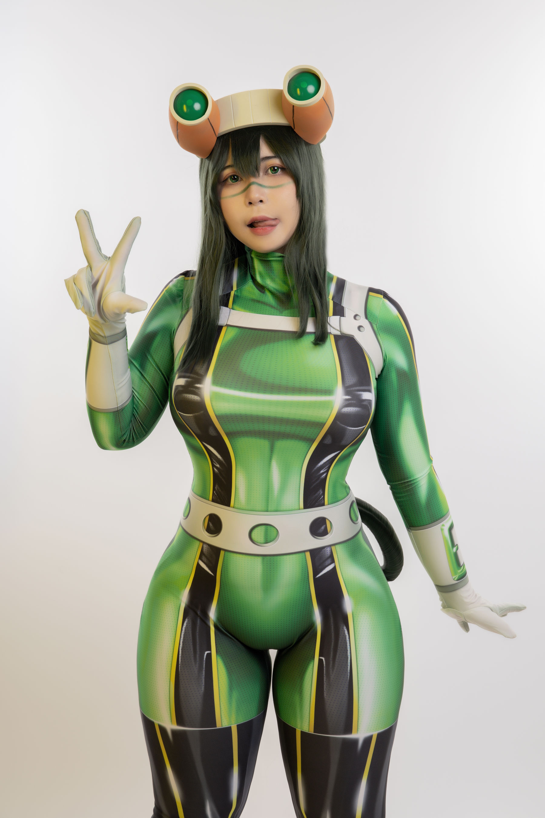 [网红COSER写真] Uy Uy – Froppy-秀臀网-高品质图集网