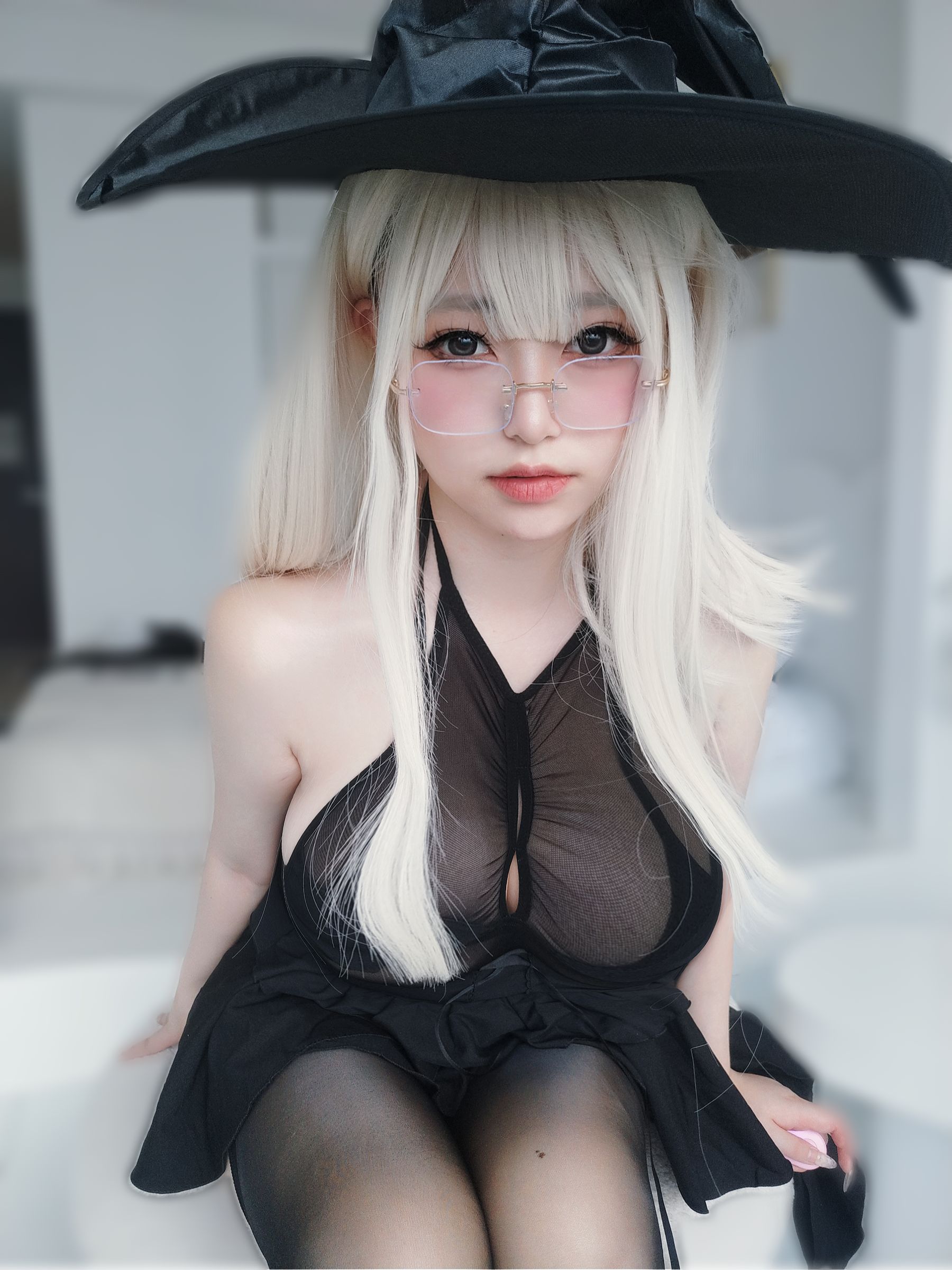 [福利COS] 女主K – 女巫-秀臀网-高品质图集网