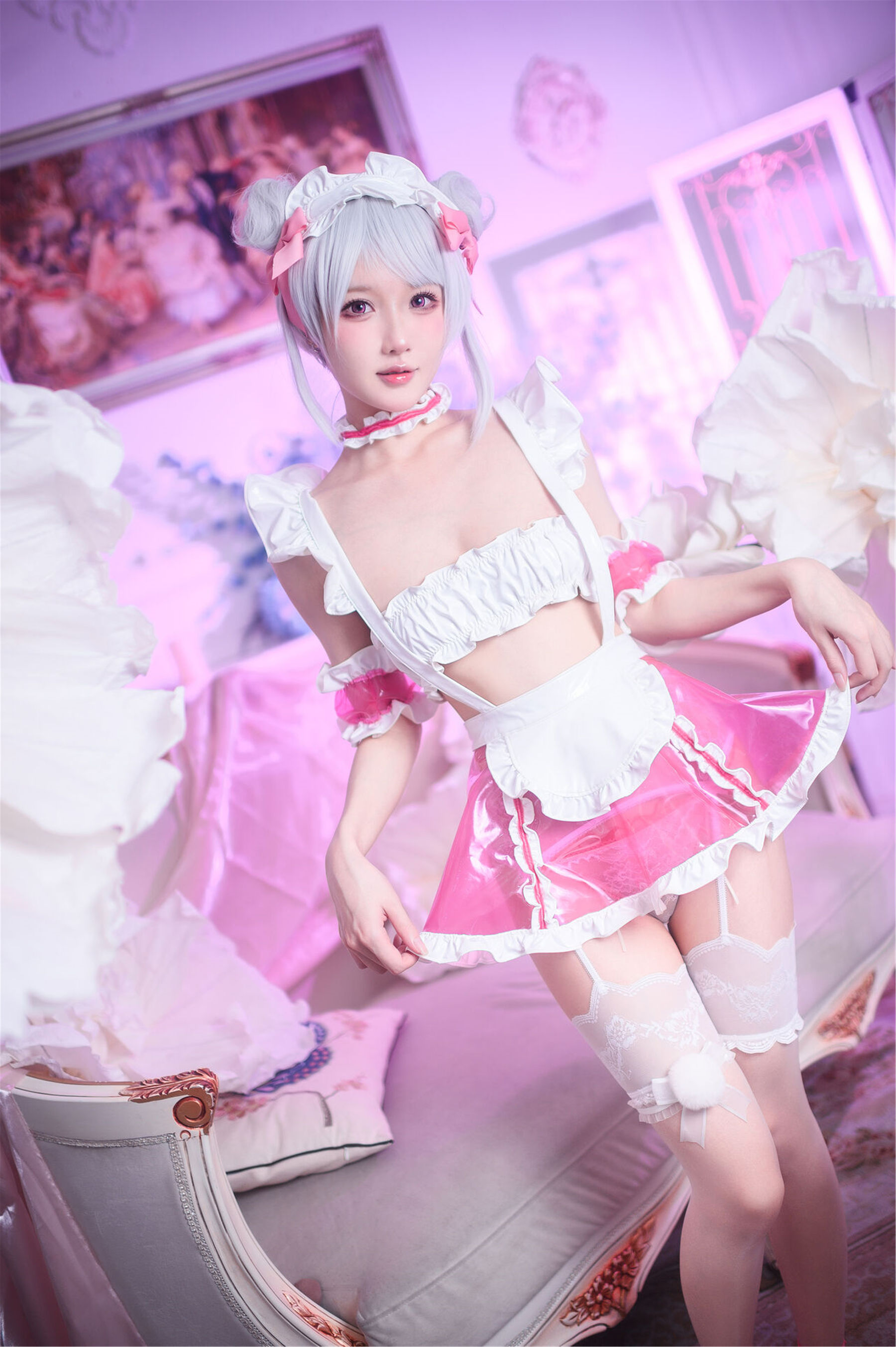 [福利COS] 动漫博主阿包也是兔娘 – 七夕粉粉女仆-秀臀网-高品质图集网