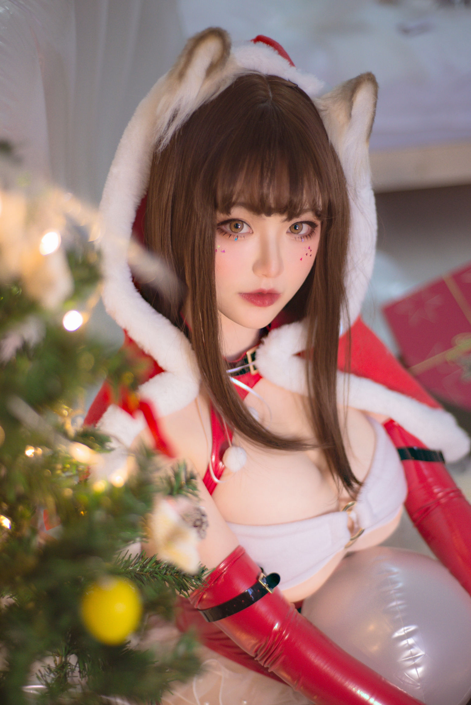 [福利COS] 佳奈喵 – 雪夜锦礼-秀臀网-高品质图集网