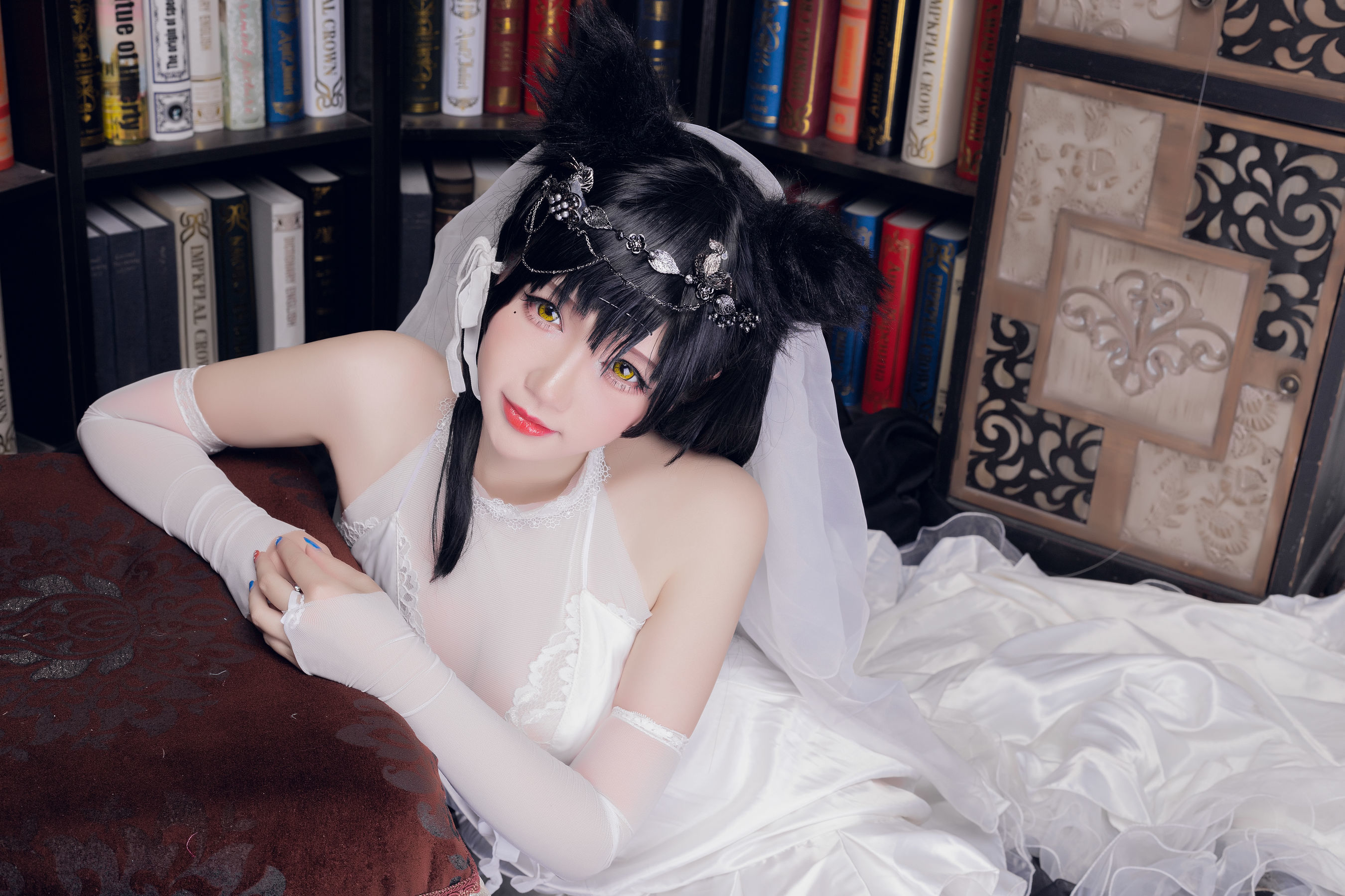 [网红COSER] 动漫博主雪晴Astra – 爱宕花嫁-秀臀网-高品质图集网