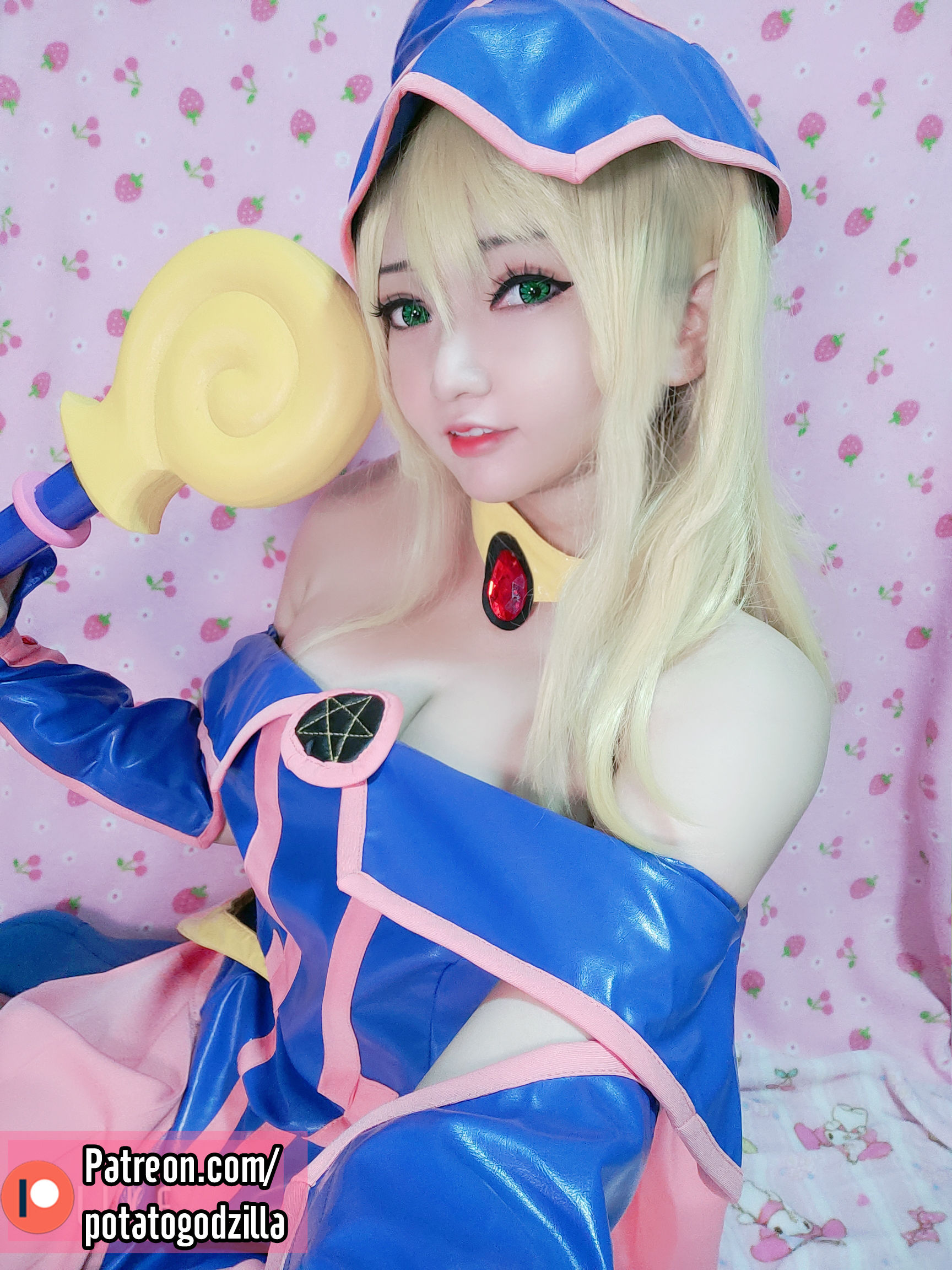 [COS福利] Coser小姐姐Potato Godzilla – Dark Magician Girl-秀臀网-高品质图集网