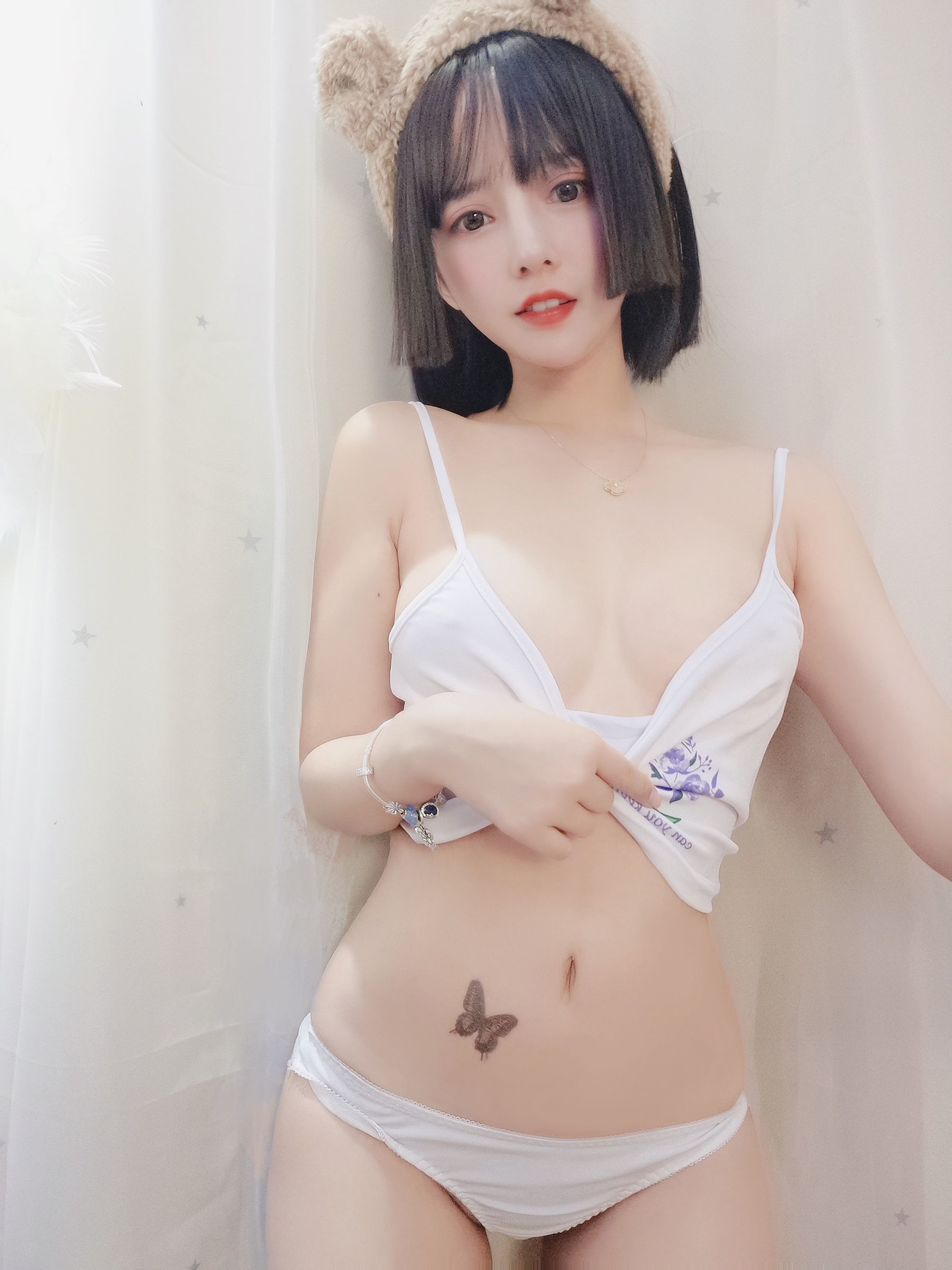 [萝莉COS] 斗鱼米线线sama – 小可爱熊妹-秀臀网-高品质图集网