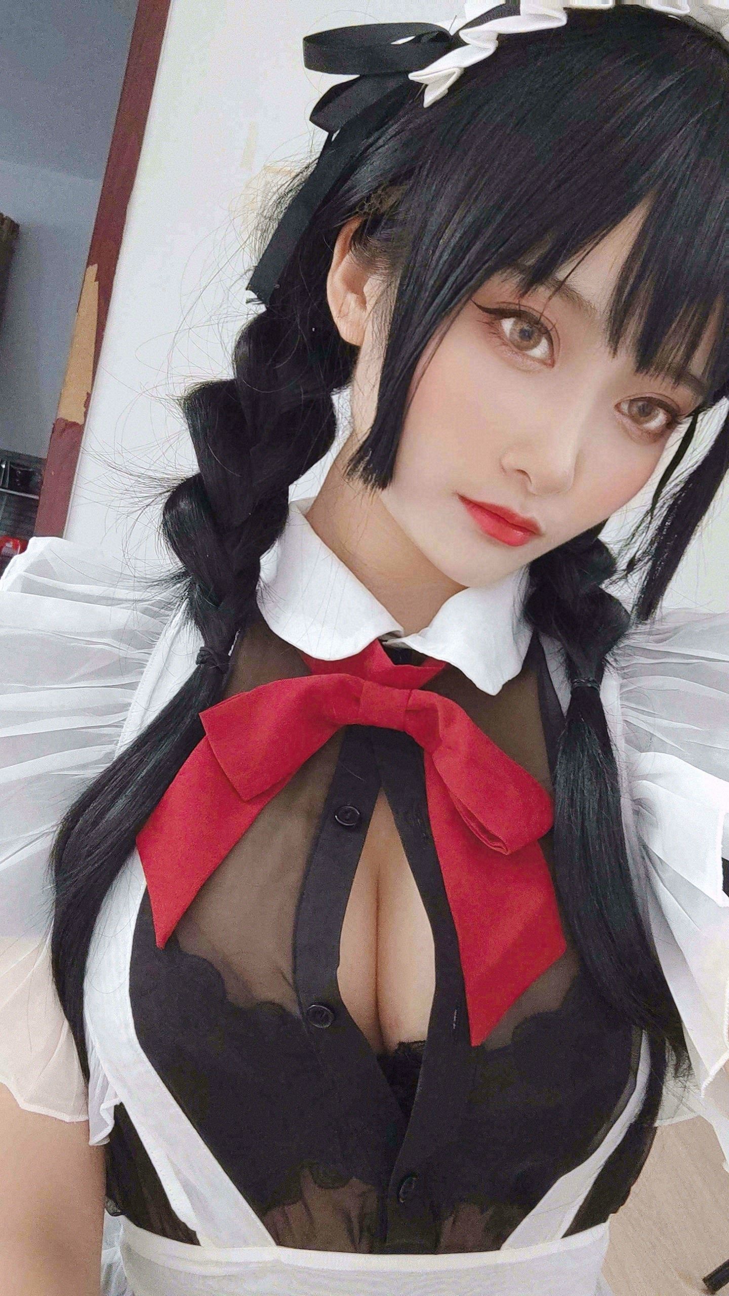 [福利COS] 动漫博主洛璃LoLiSAMA – 黑丝女仆-秀臀网-高品质图集网