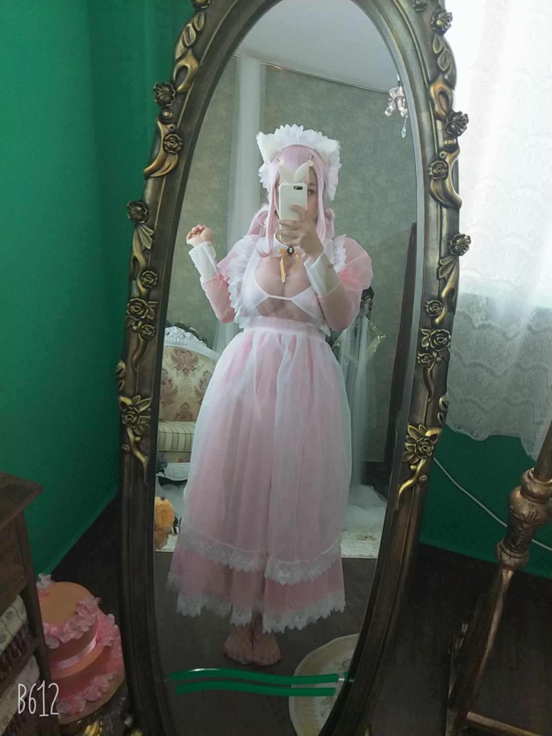 自闭颜球球(无颜小天使wy) – 透明女仆-蕾丝百合网-美图分享,Cosplay美图,私房写真,套图下载