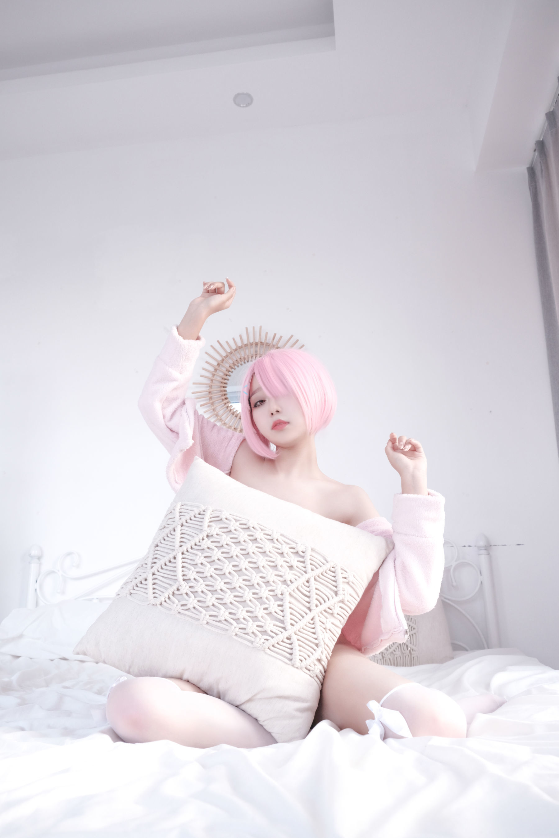 [网红COSER写真] eloise软软 – 纯欲拉姆-秀臀网-高品质图集网