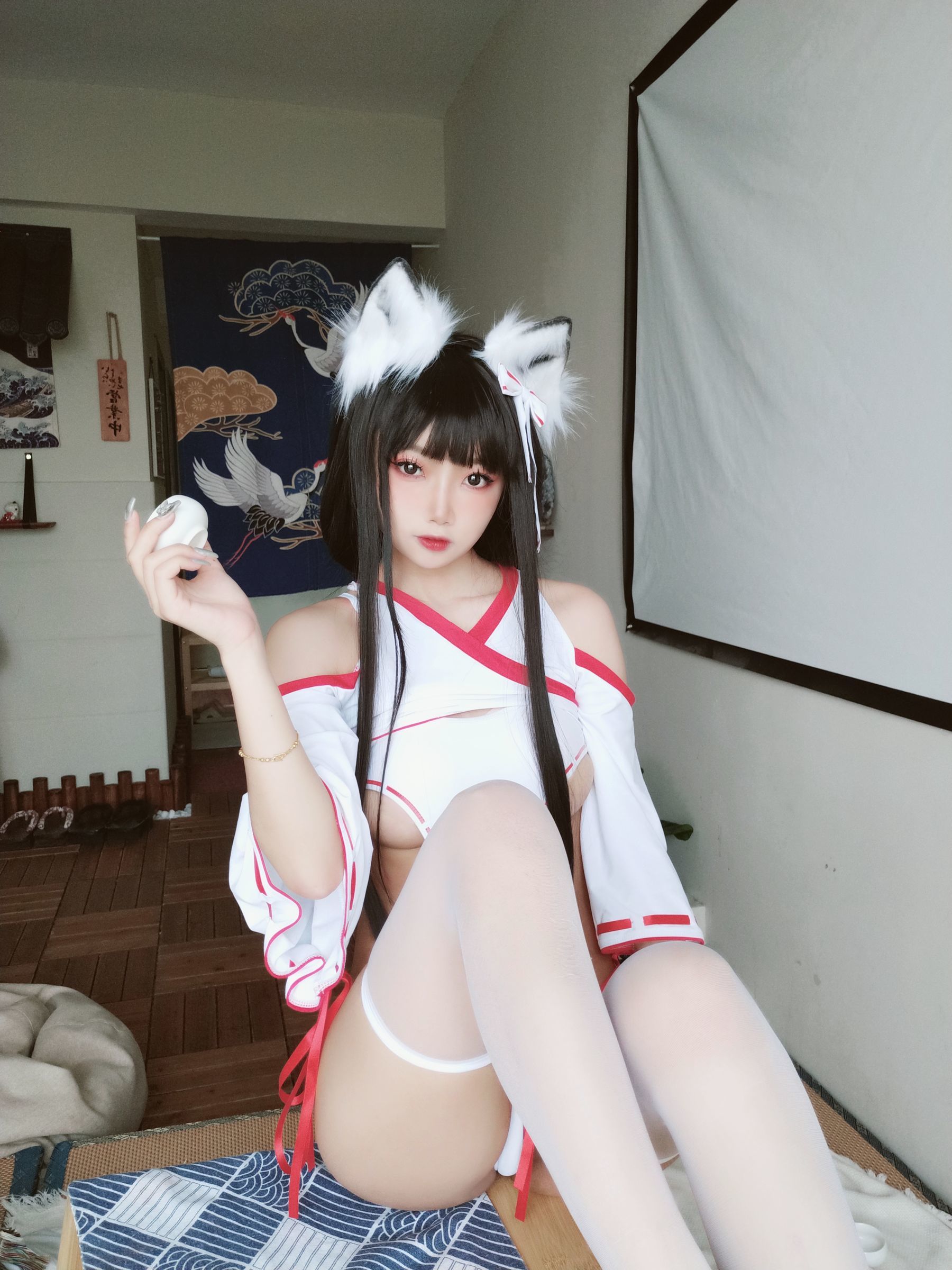 [网红COSER] 白嫩美少女鬼畜瑶 – 狐耳女巫-秀臀网-高品质图集网