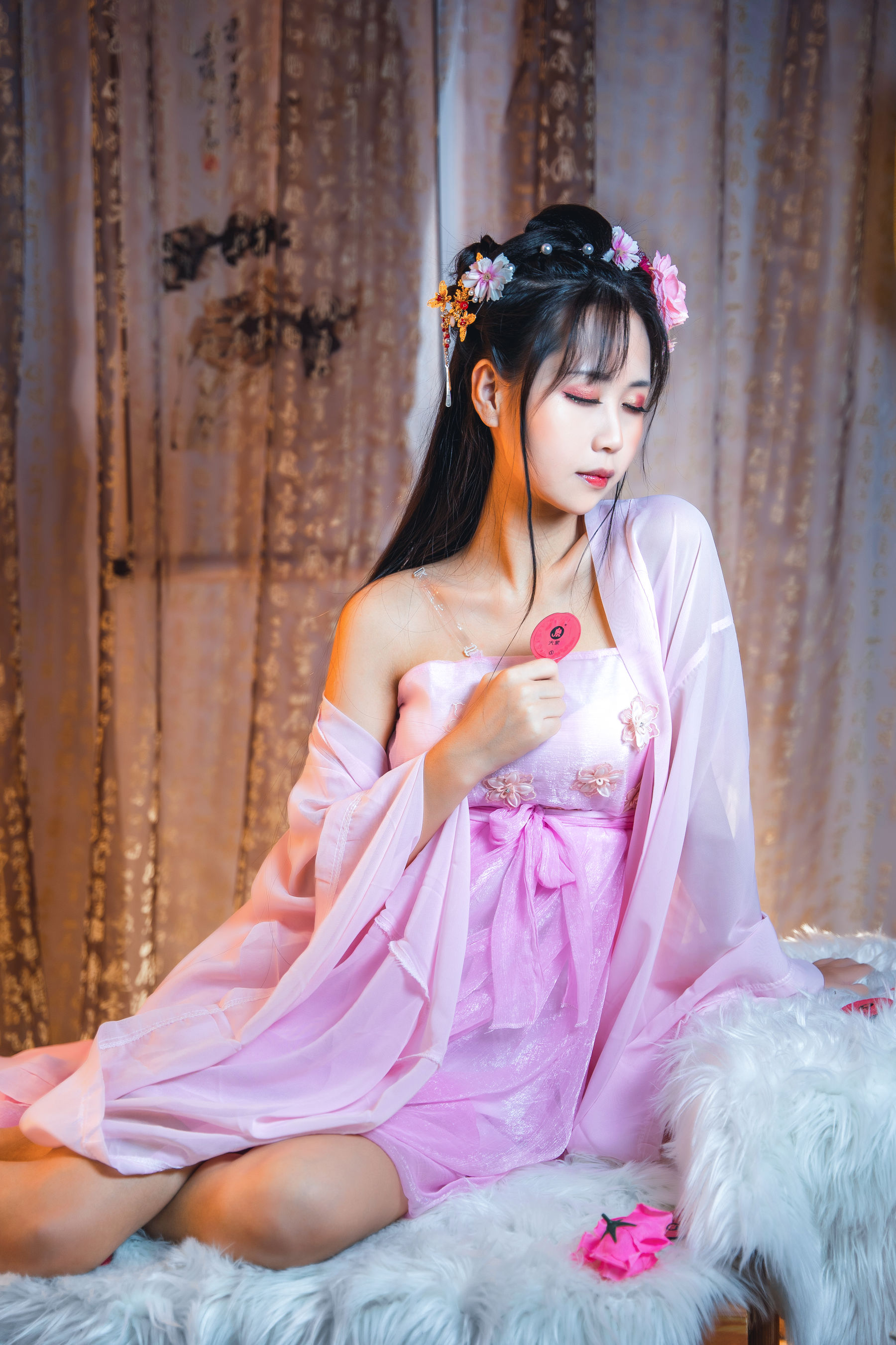 [Cosplay] 阳光美少女萌芽儿o0 – 大象代言-秀臀网-高品质图集网