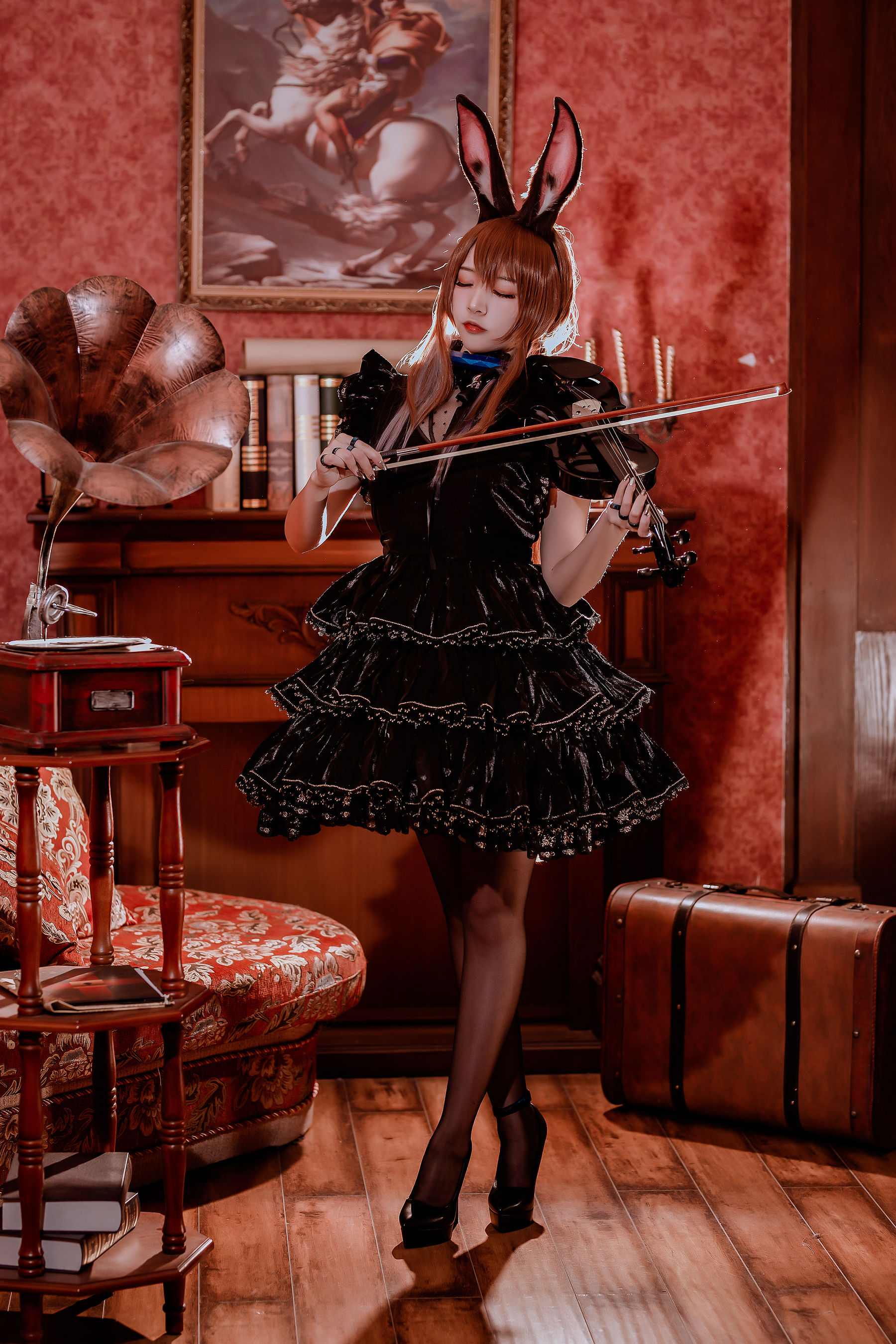 图片[4]-人气Coser二佐Nisa – 方舟阿米娅音乐会-蕾丝百合网-美图分享,Cosplay美图,私房写真,套图下载