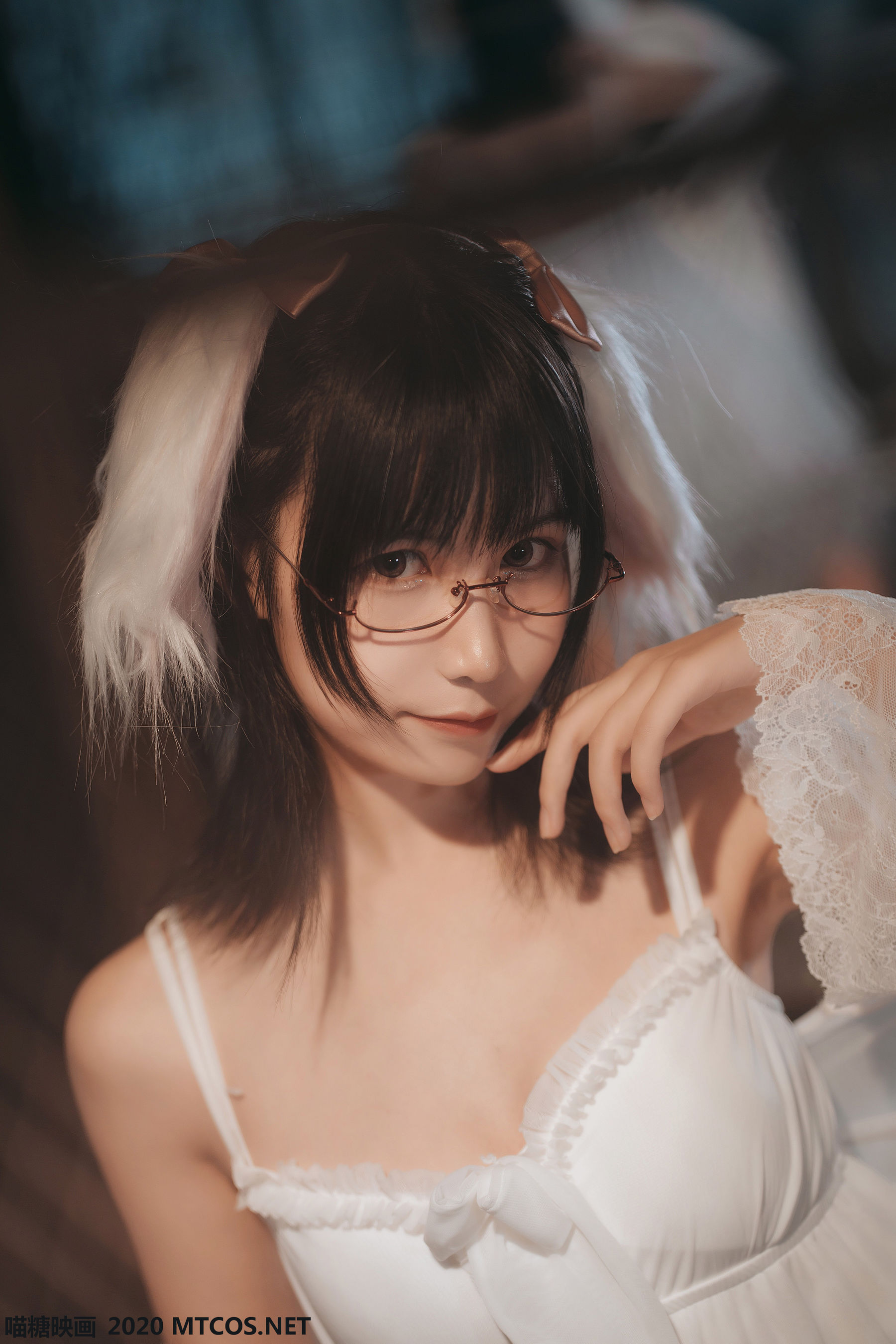 图片[9]-[喵糖映画] VOL.139 逐月su 白色私房睡裙-秀臀网-高品质图集网