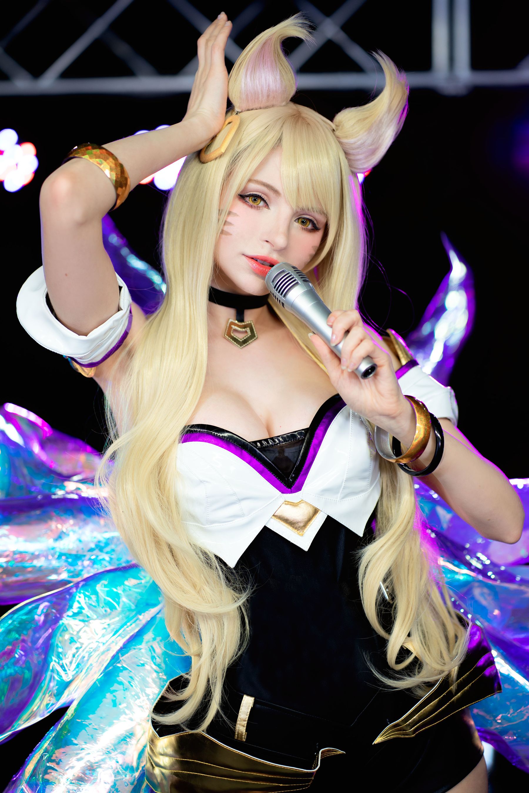 [福利COS] Peach milky – Peachmilky KDA Ahri [League of Legends]-秀臀网-高品质图集网