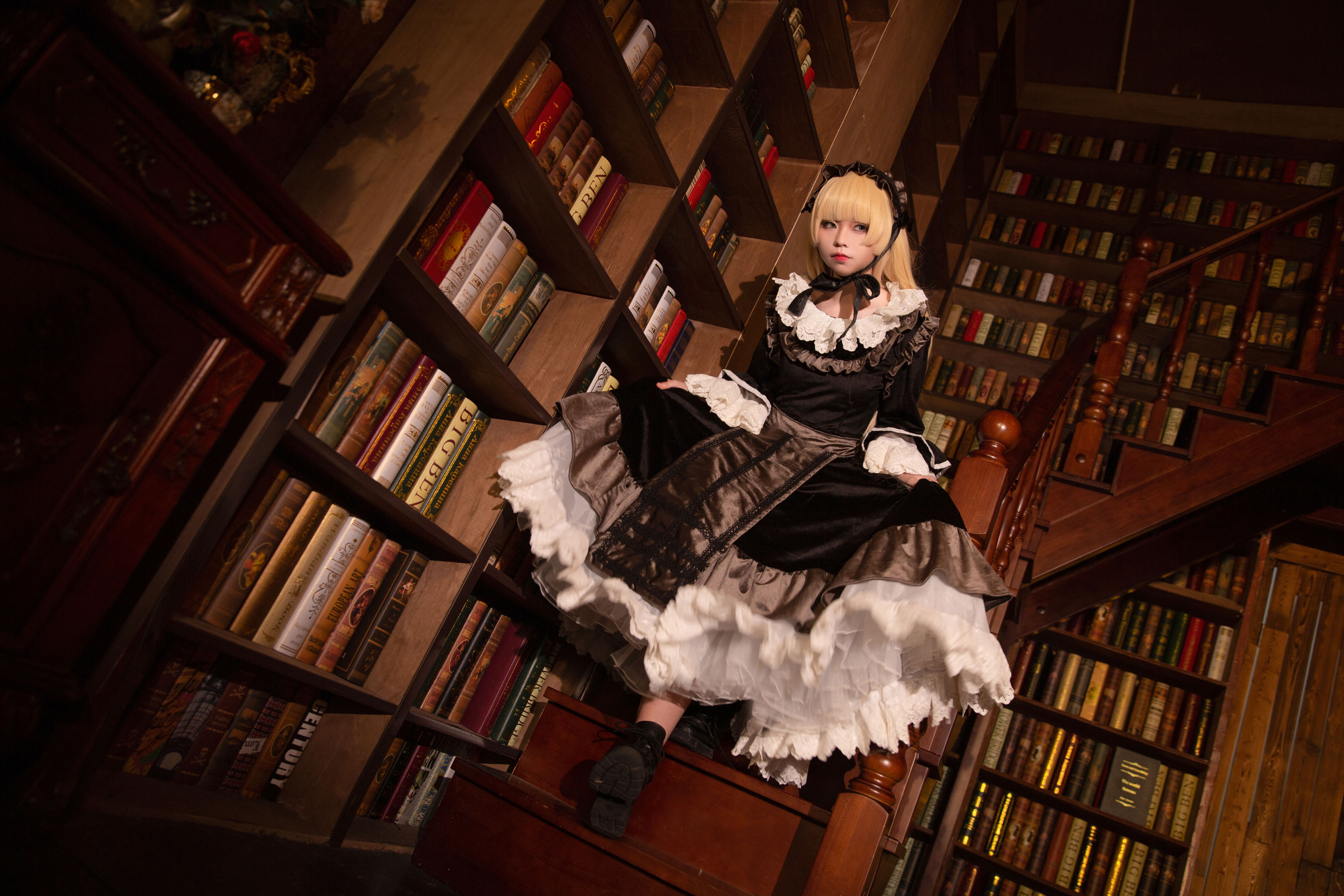 [网红COSER写真] 动漫博主G44不会受伤 – gosick-秀臀网-高品质图集网