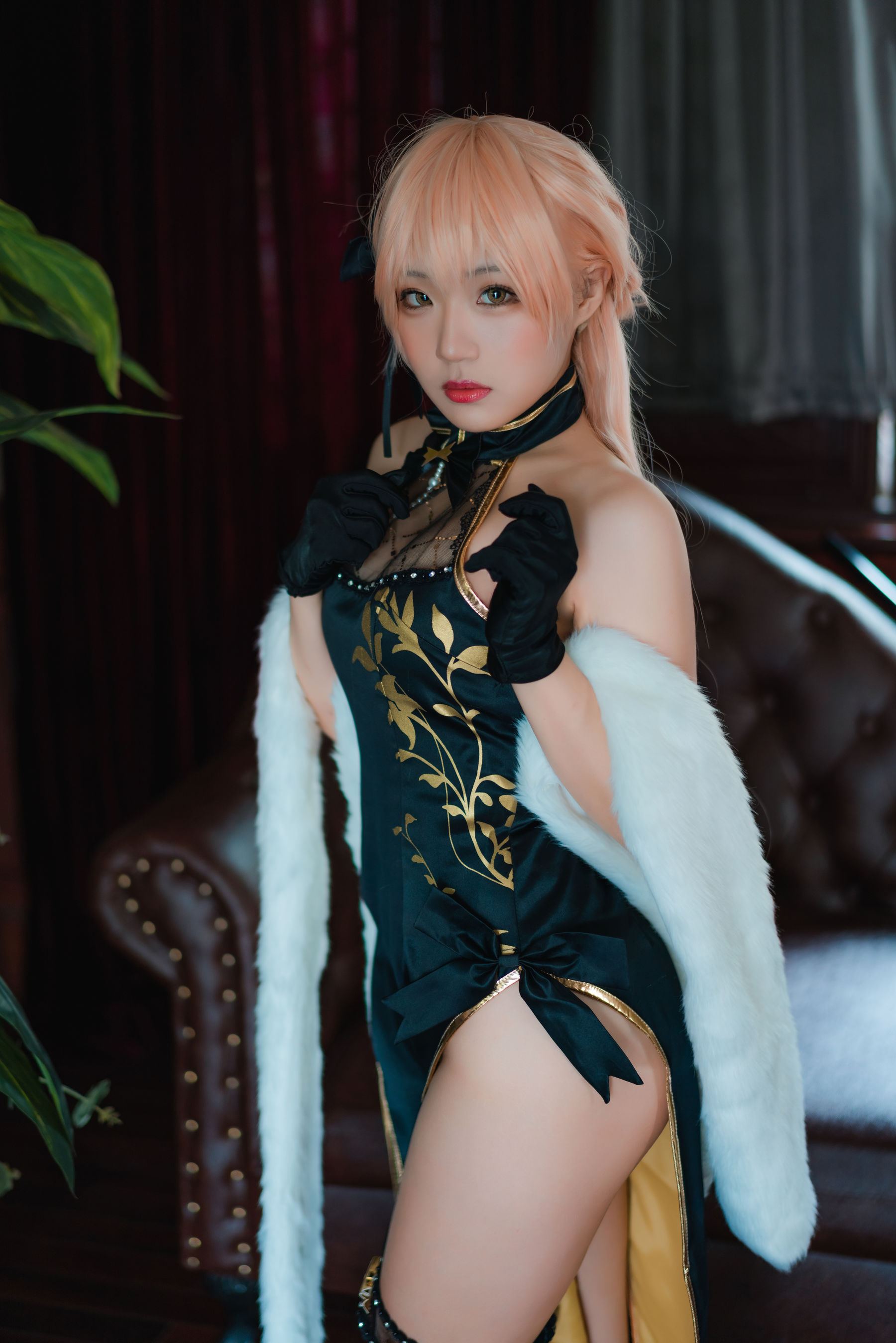 [网红COSER写真] 动漫博主Mime弥美 – 少女前线 OTS-14 紫雨心-秀臀网-高品质图集网