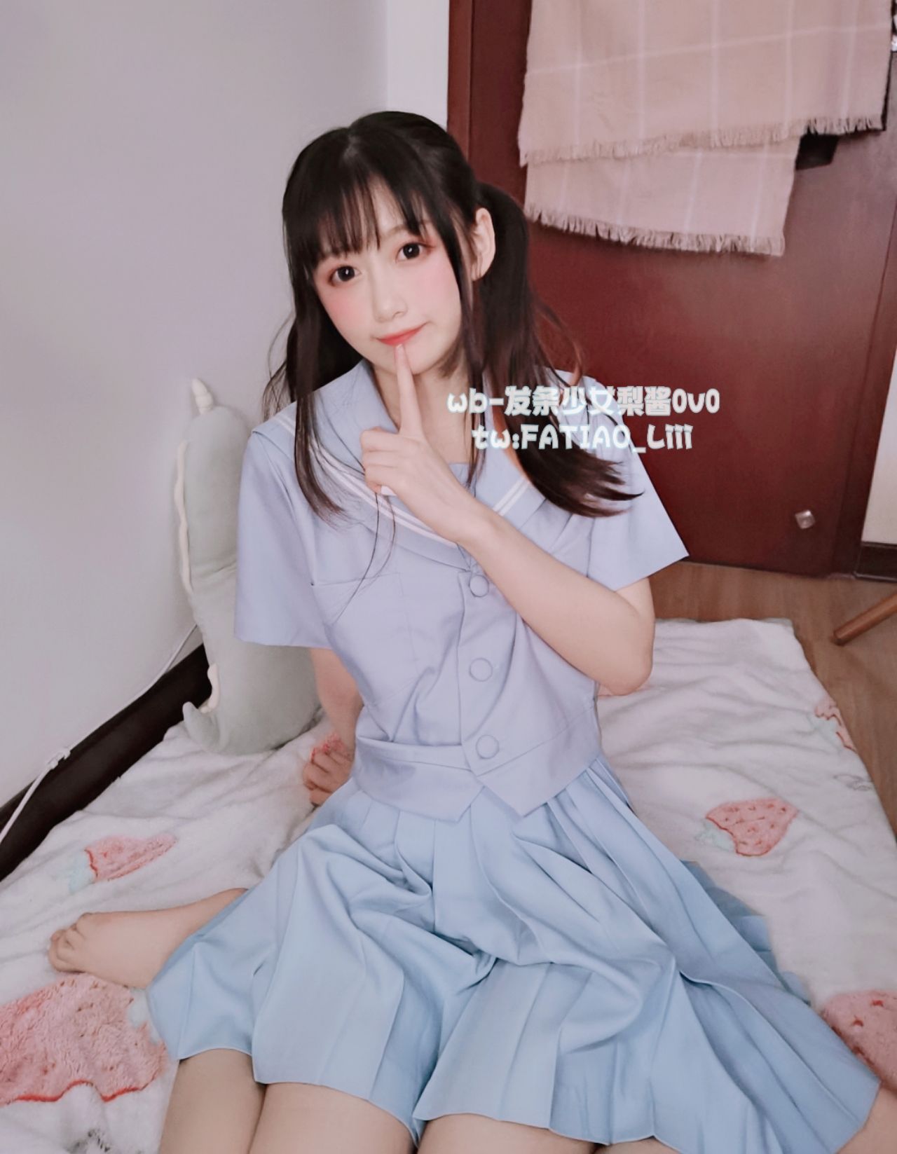 [福利COS] 迷之呆梨(发条少女) – 水蓝JK-秀臀网-高品质图集网