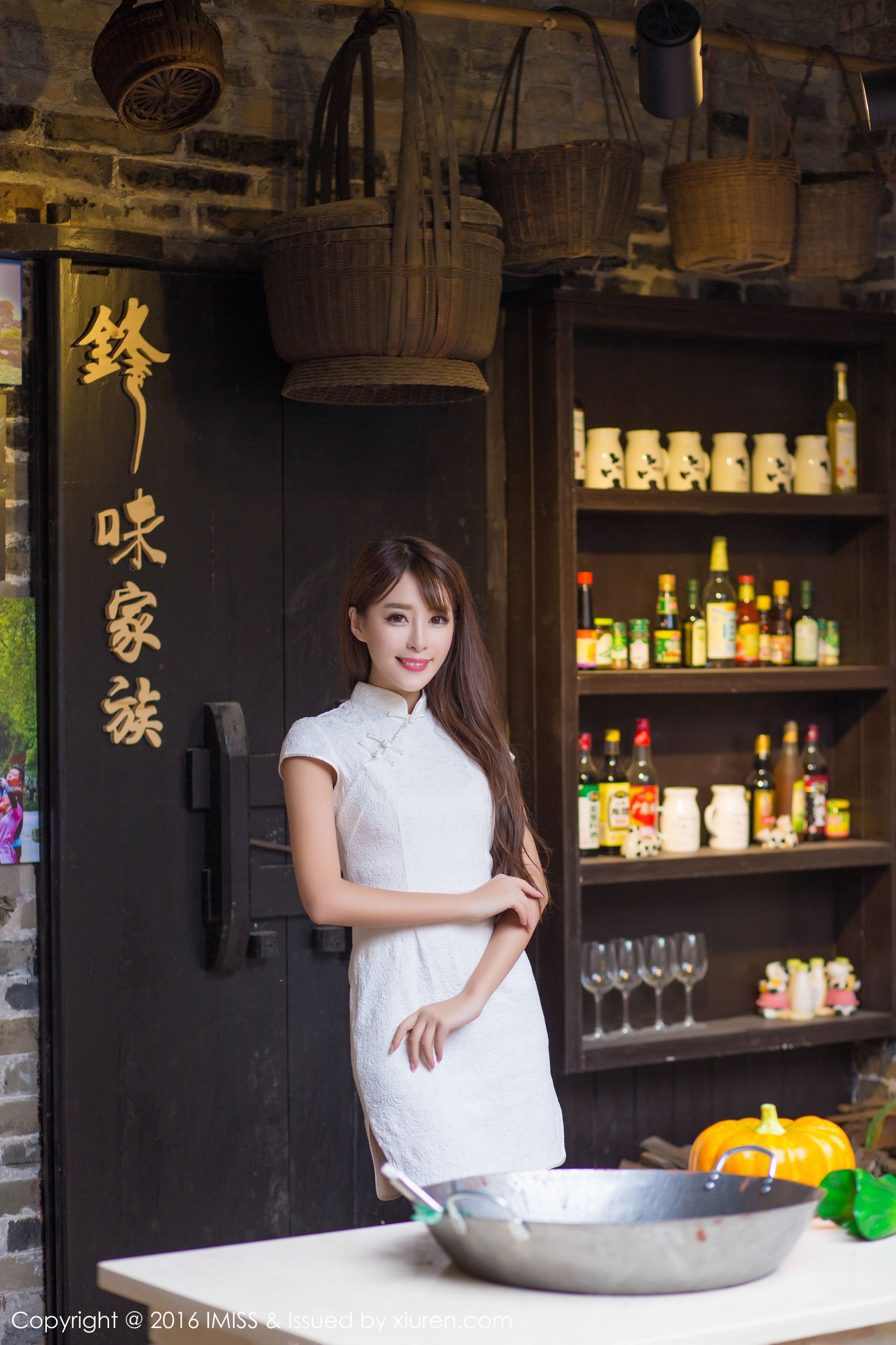 图片[9]-王曼妮、谭小雅《古典旗袍系列》[爱蜜社IMiss] Vol.070-秀臀网-高品质图集网