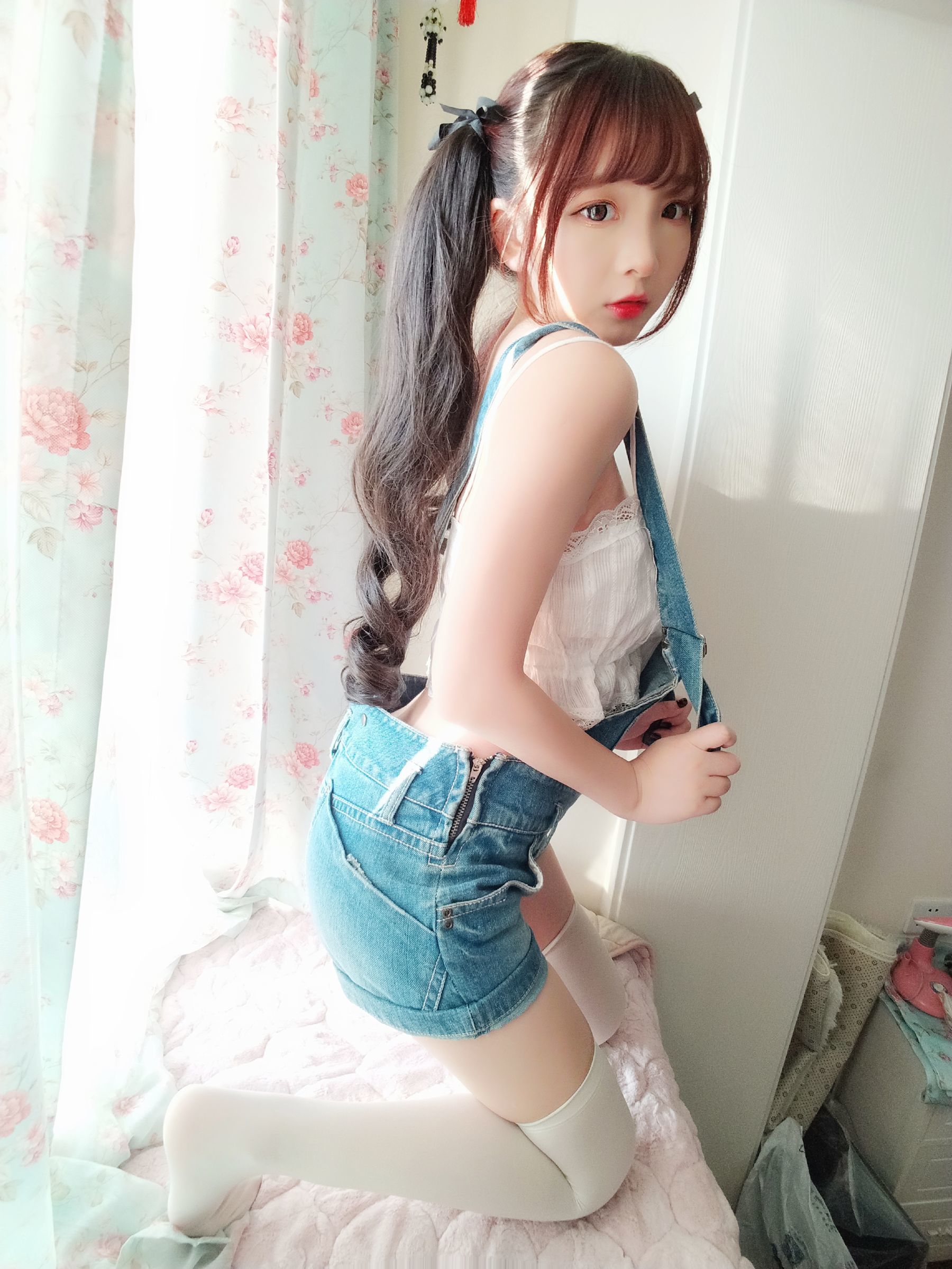 图片[7]-二次元美女古川kagura 牛仔吊带短裤-秀臀网-高品质图集网