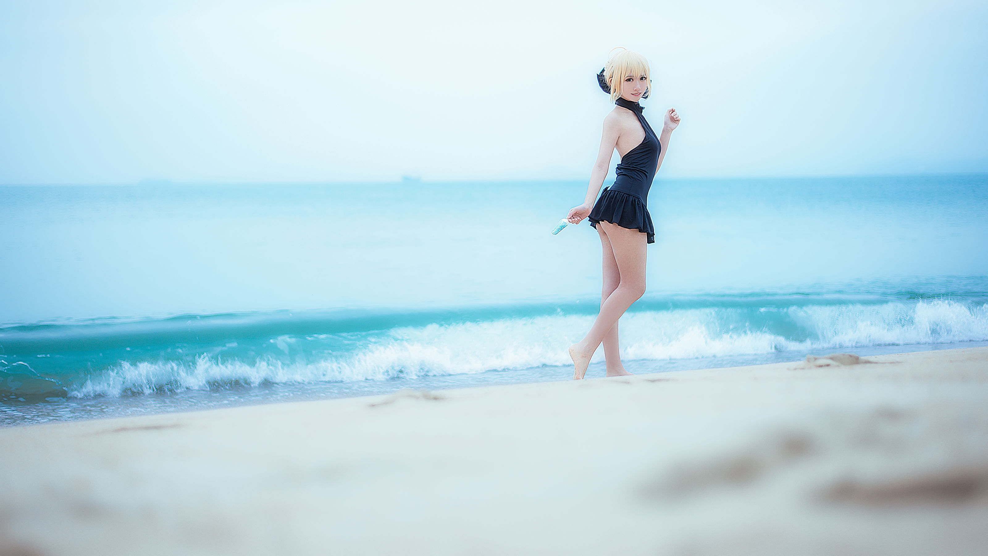 图片[8]-超人气Coser鳗鱼霏儿 King of Knight 海边-秀臀网-高品质图集网