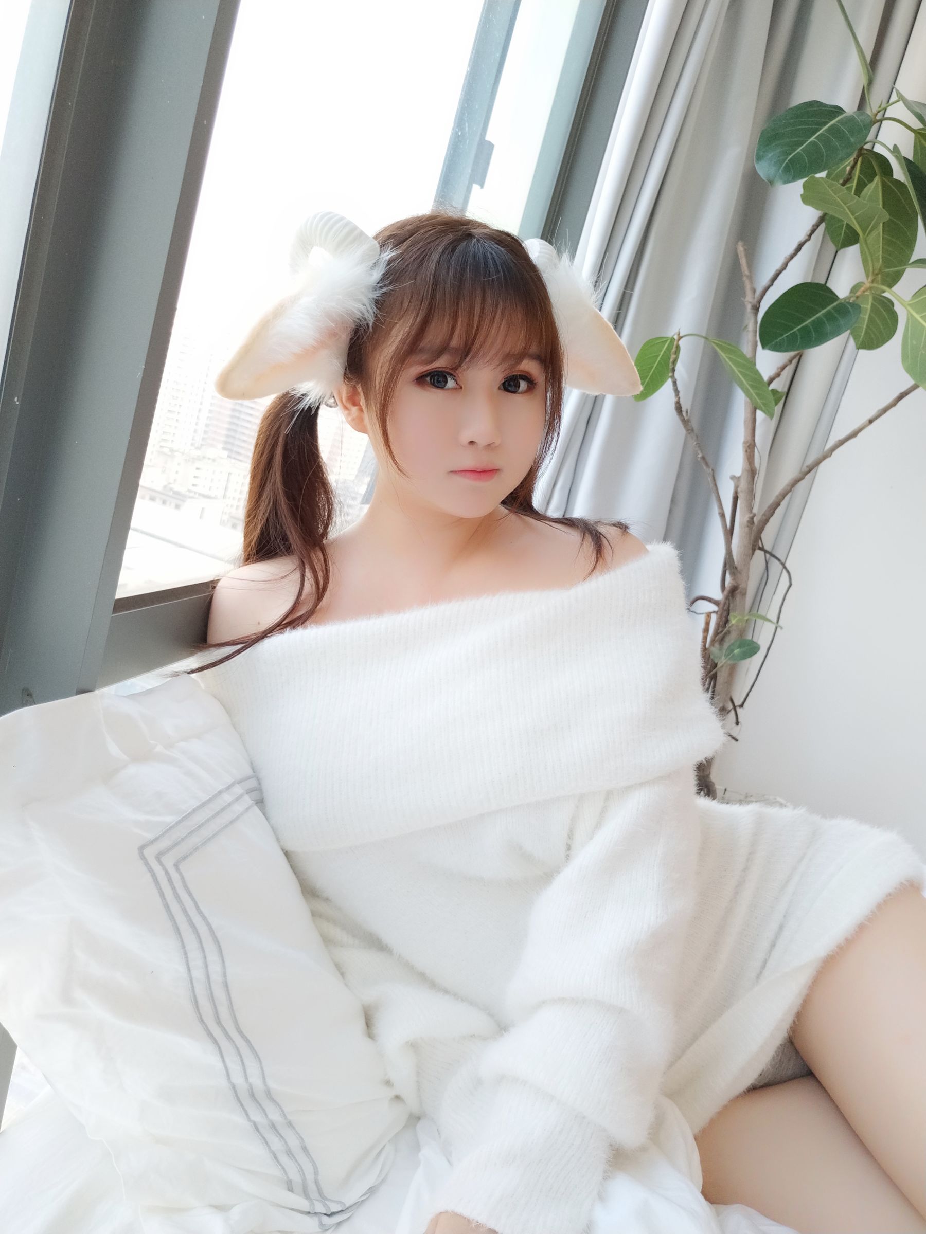 图片[7]-蜜桃少女是依酱呀 羊咩咩-秀臀网-高品质图集网