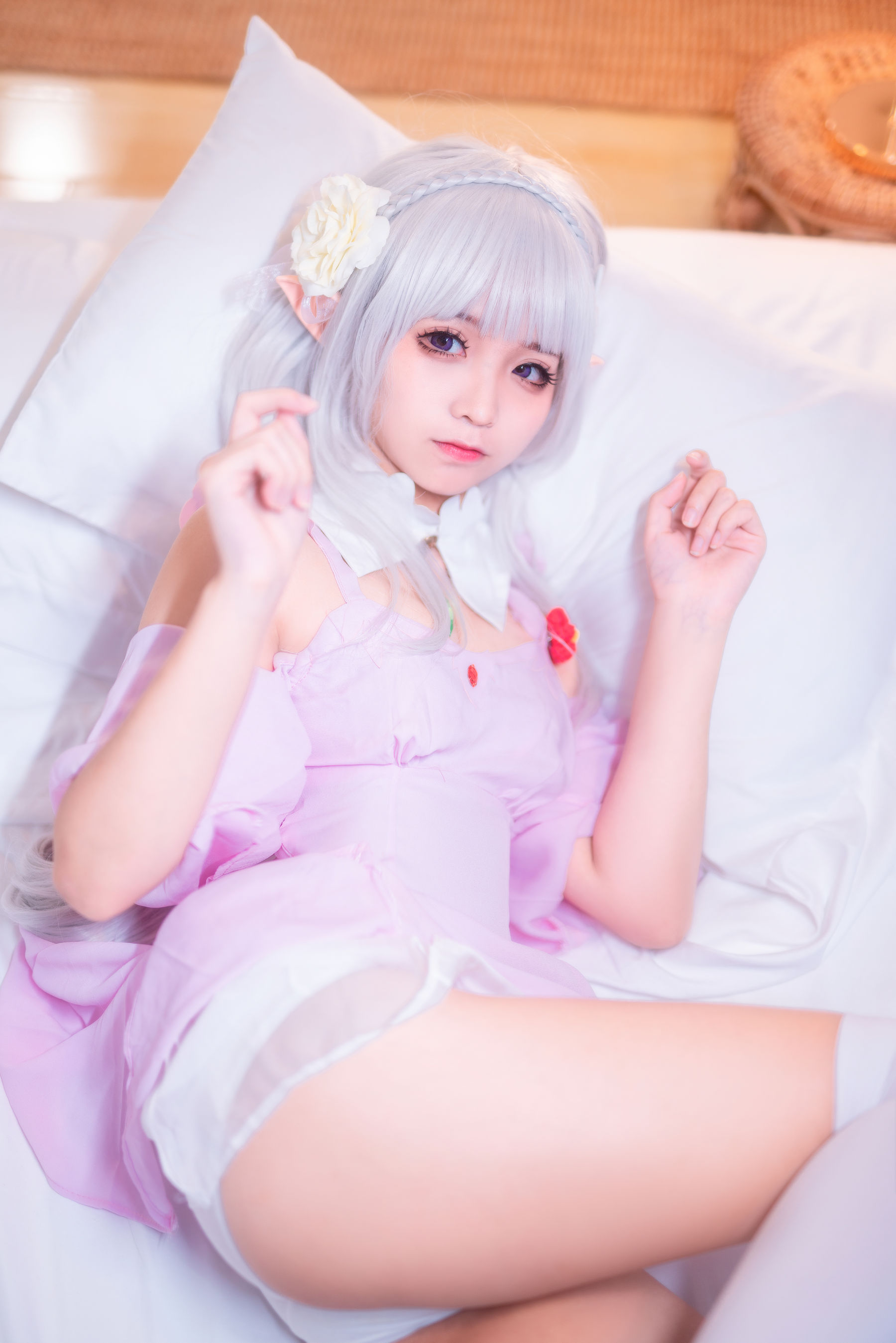 动漫博主蠢沫沫 艾米莉亚的睡衣-蕾丝百合网-美图分享,Cosplay美图,私房写真,套图下载