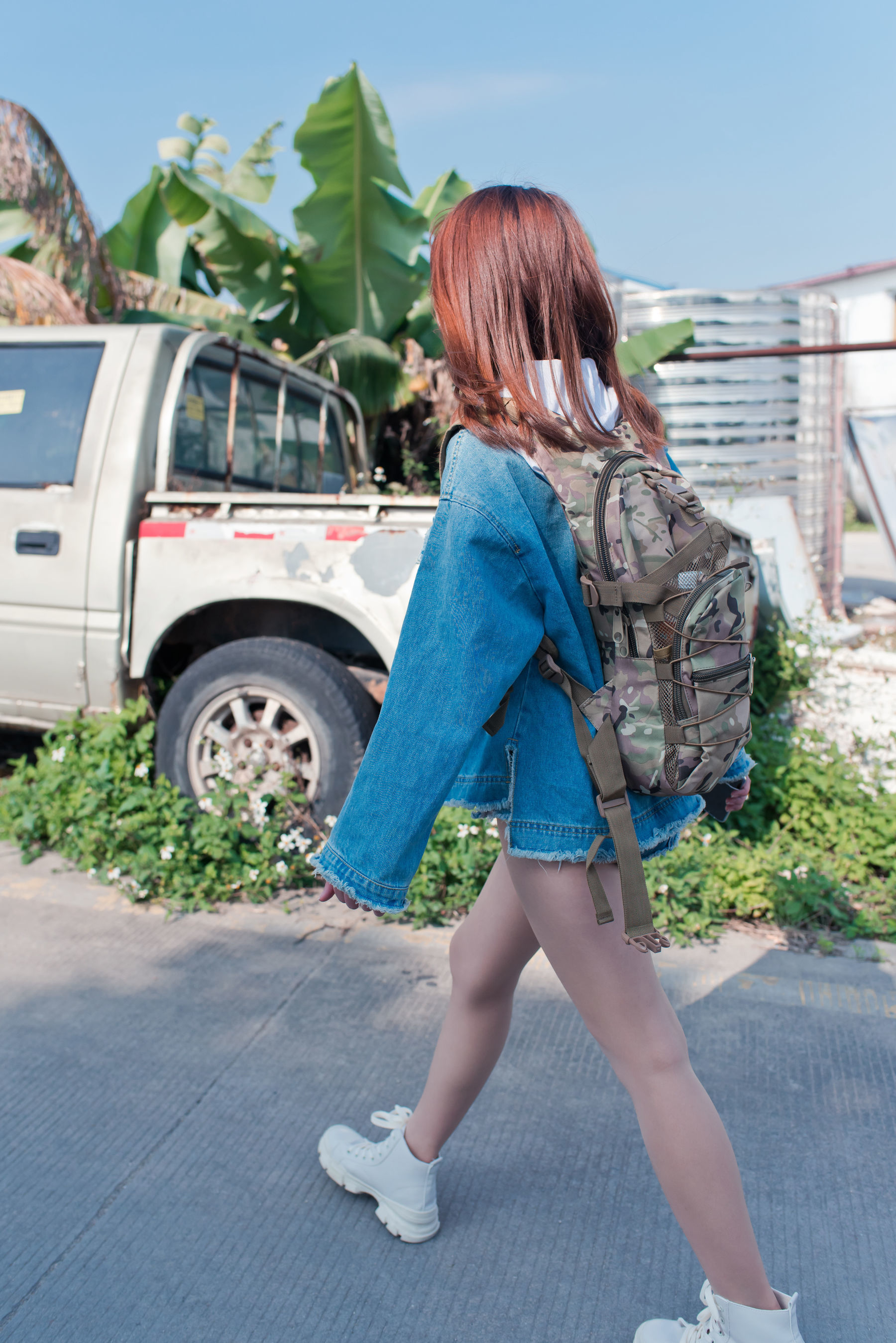 图片[9]-尤物清水由乃 御风街拍 轻水海鸥岛RS牛仔街拍-秀臀网-高品质图集网