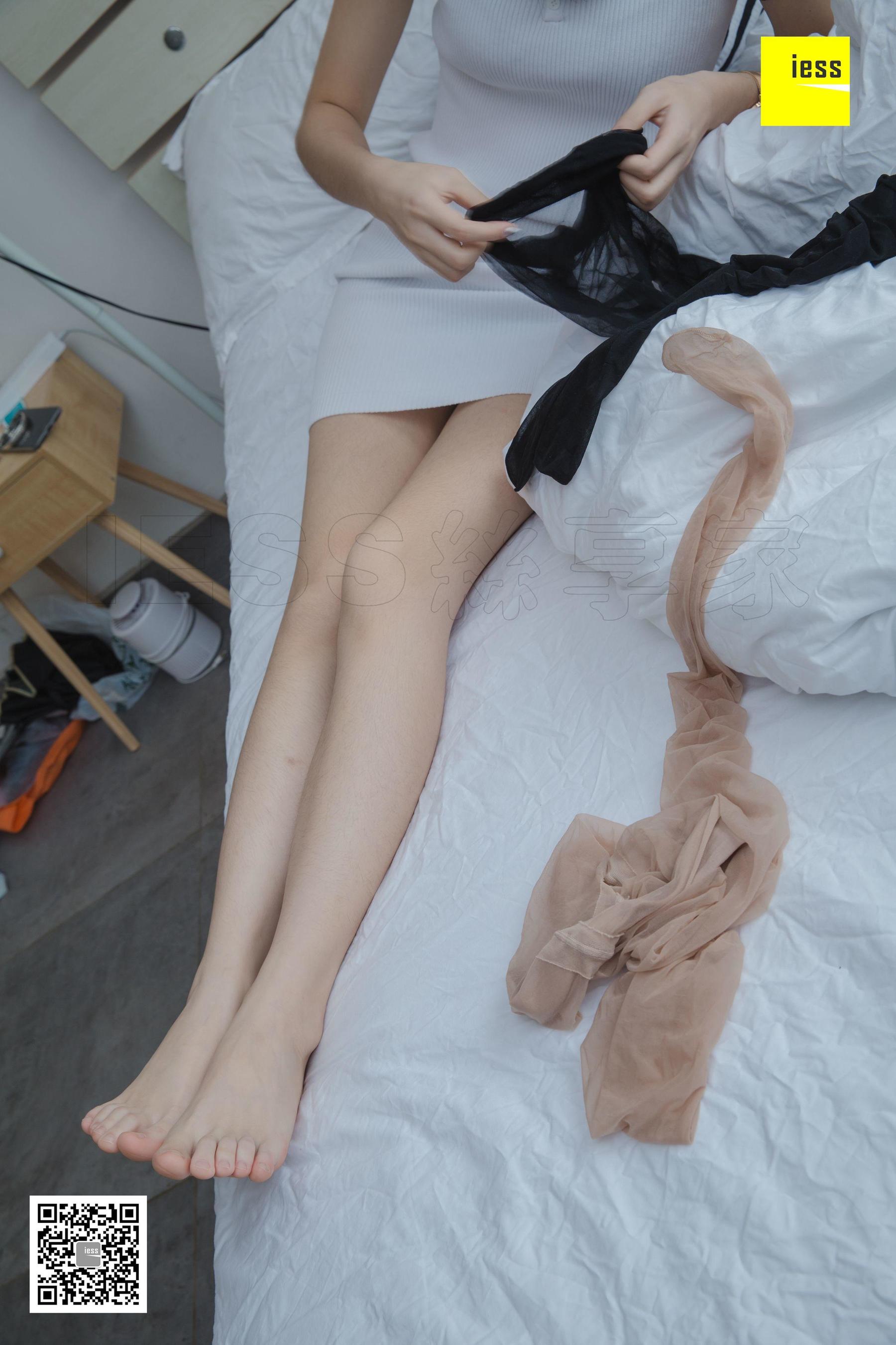 图片[1]-[异思趣向IESS] 《魔鬼周三》特刊34期 姗姗 快递小哥与美女店主Ⅱ-秀臀网-高品质图集网