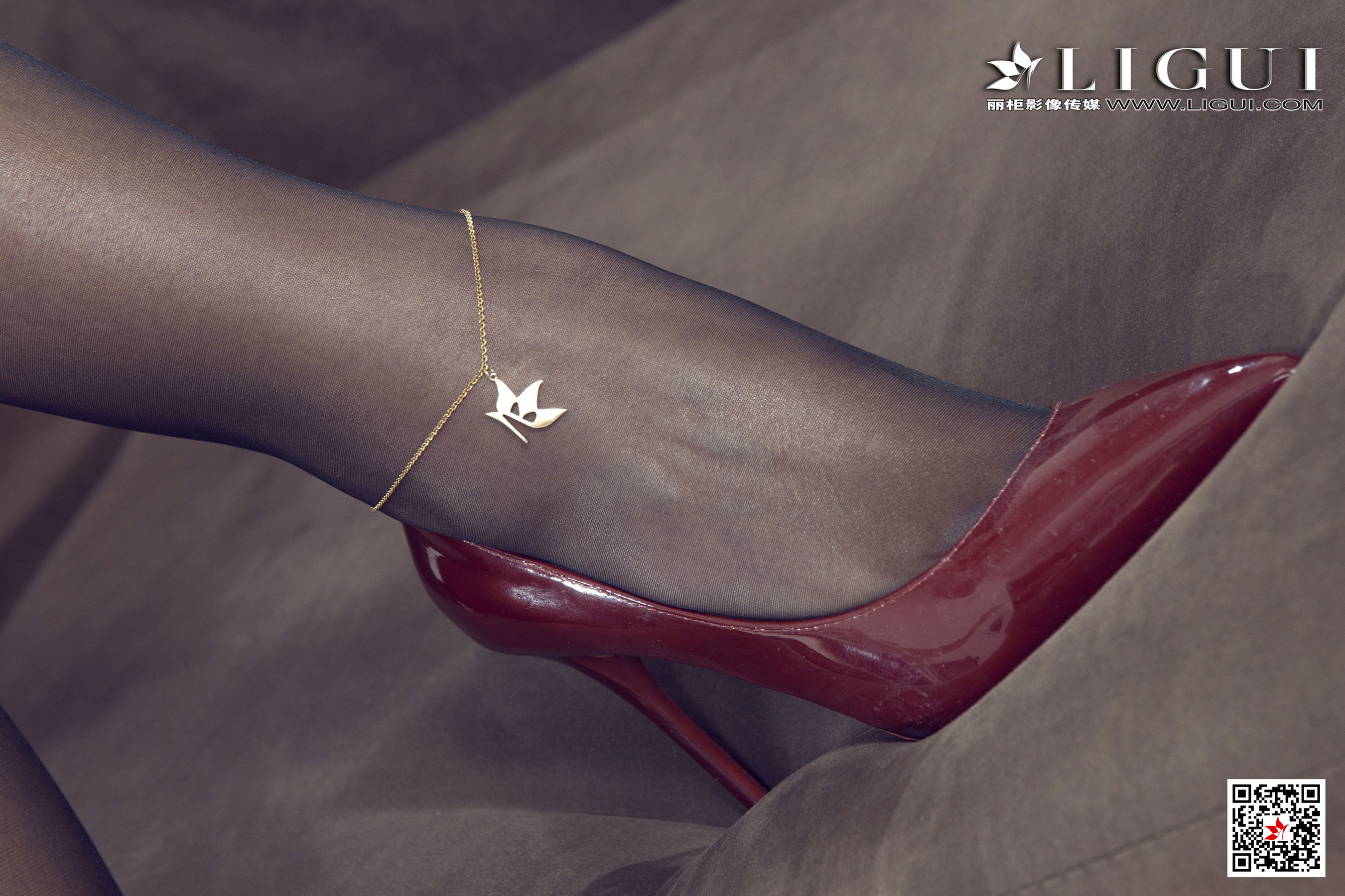 图片[7]-[丽柜Ligui] 嘤嘤 《职场新秀》-ACG-二次元游戏动漫视频分享平台