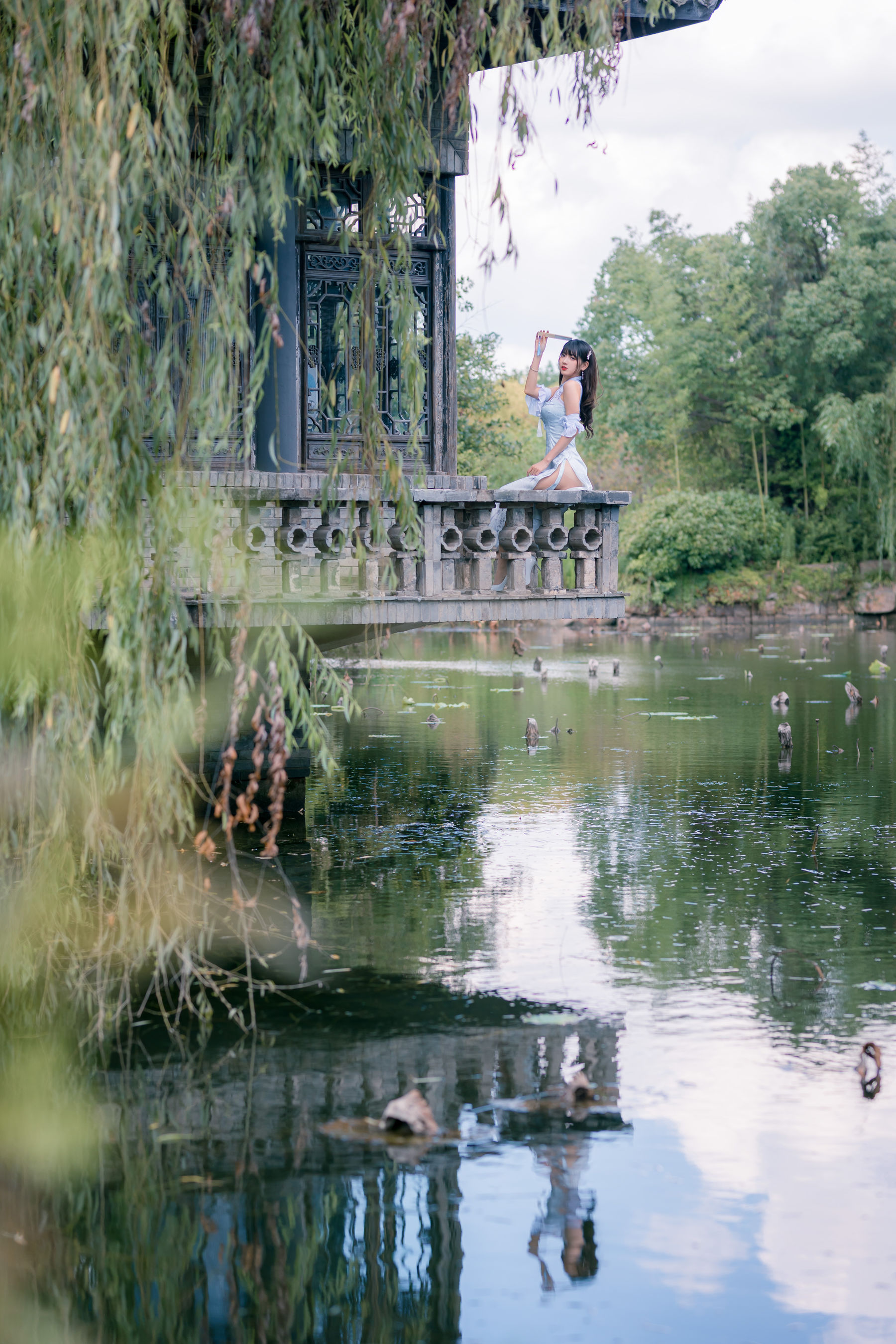 图片[9]-[福利COS] 可爱妹子陆卿卿kyokyo – 蓝色旗袍-秀臀网-高品质图集网