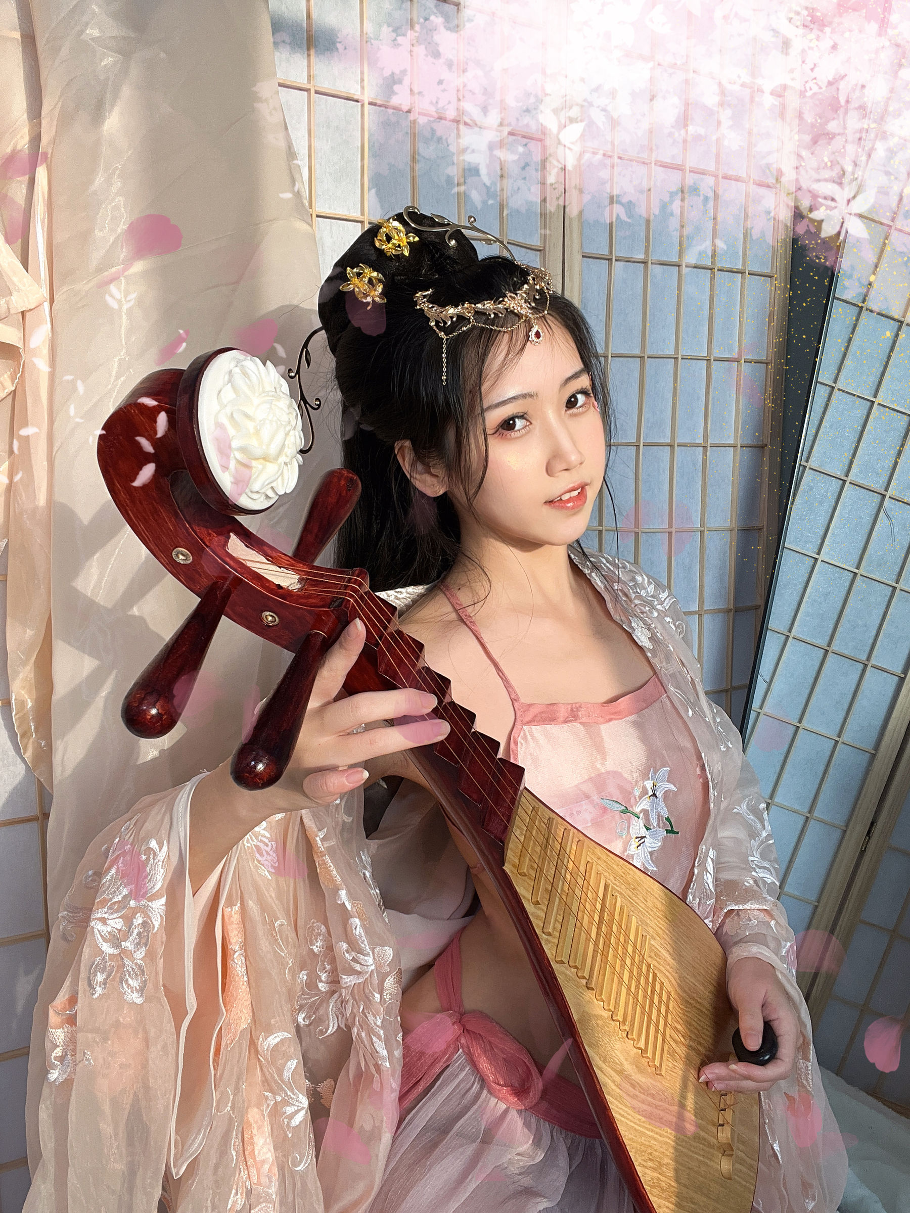 图片[5]-微博人气Coser不呆猫 – 宫廷仕女-蕾丝百合网-美图分享,Cosplay美图,私房写真,套图下载