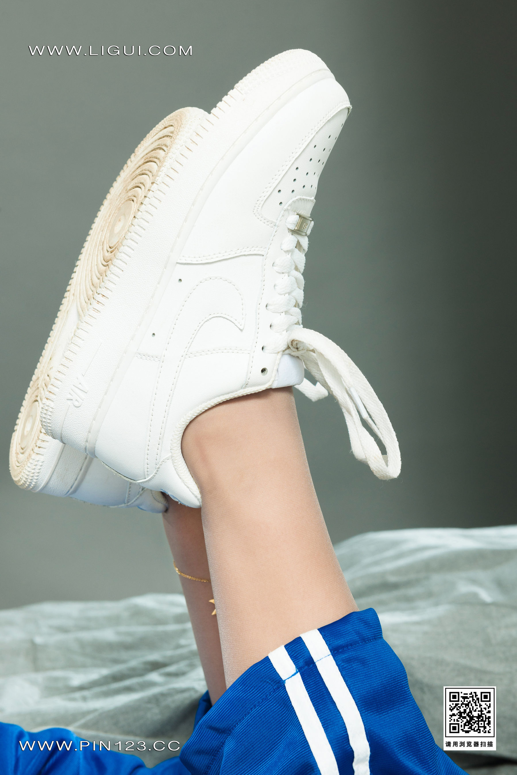 图片[4]-[丽柜Ligui] 小爽 花漾清莲-秀臀网-高品质图集网