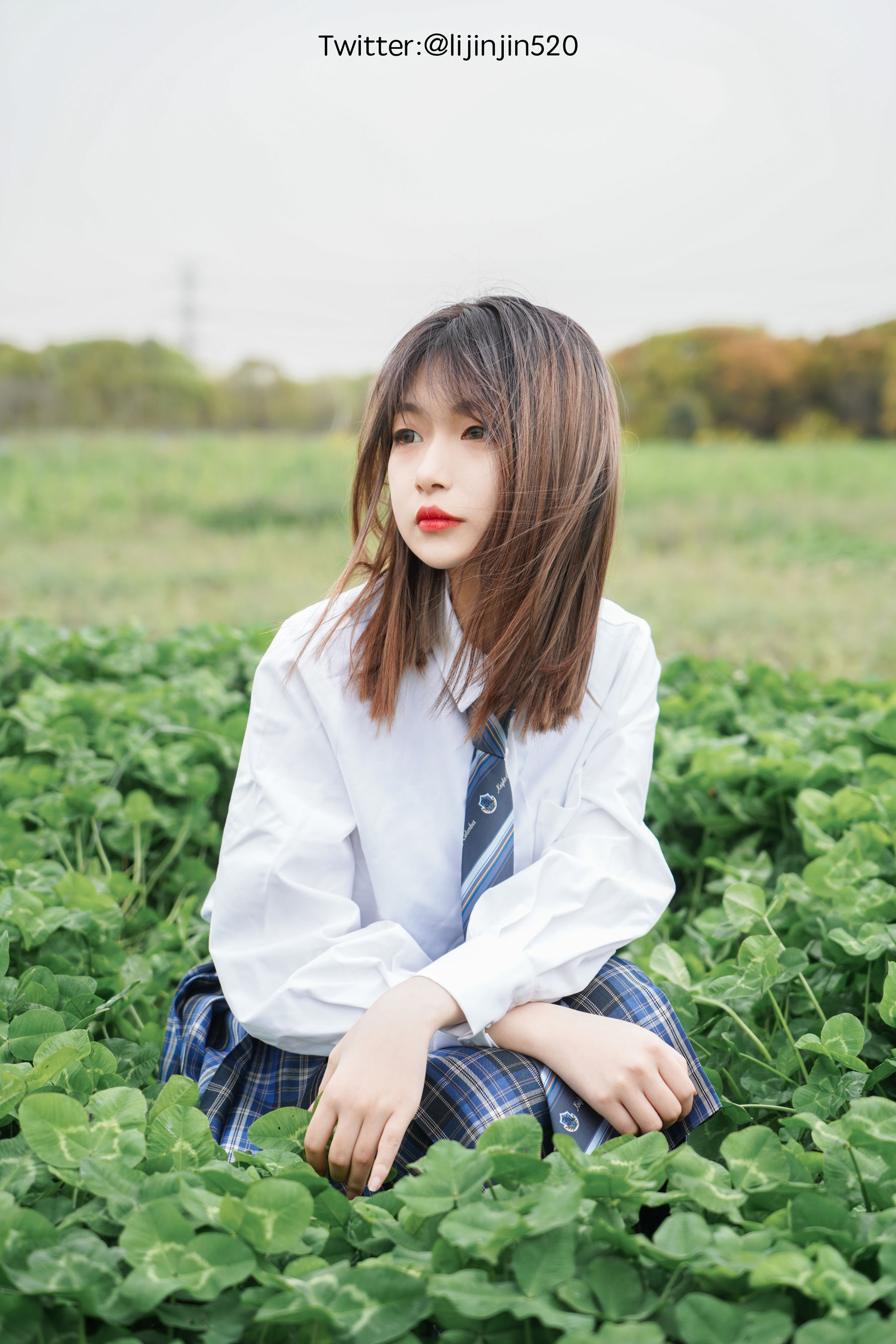 梨瑾瑾 – 户外JK2-蕾丝百合网-美图分享,Cosplay美图,私房写真,套图下载