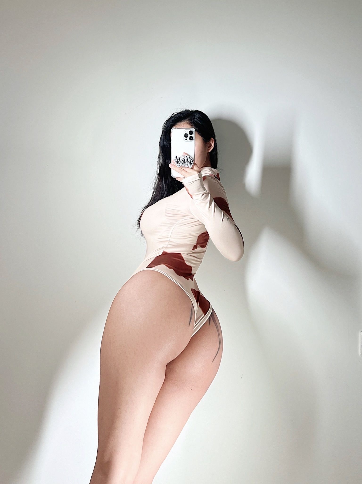 张老师 微密 V.P1-4-蕾丝百合网-美图分享,Cosplay美图,私房写真,套图下载
