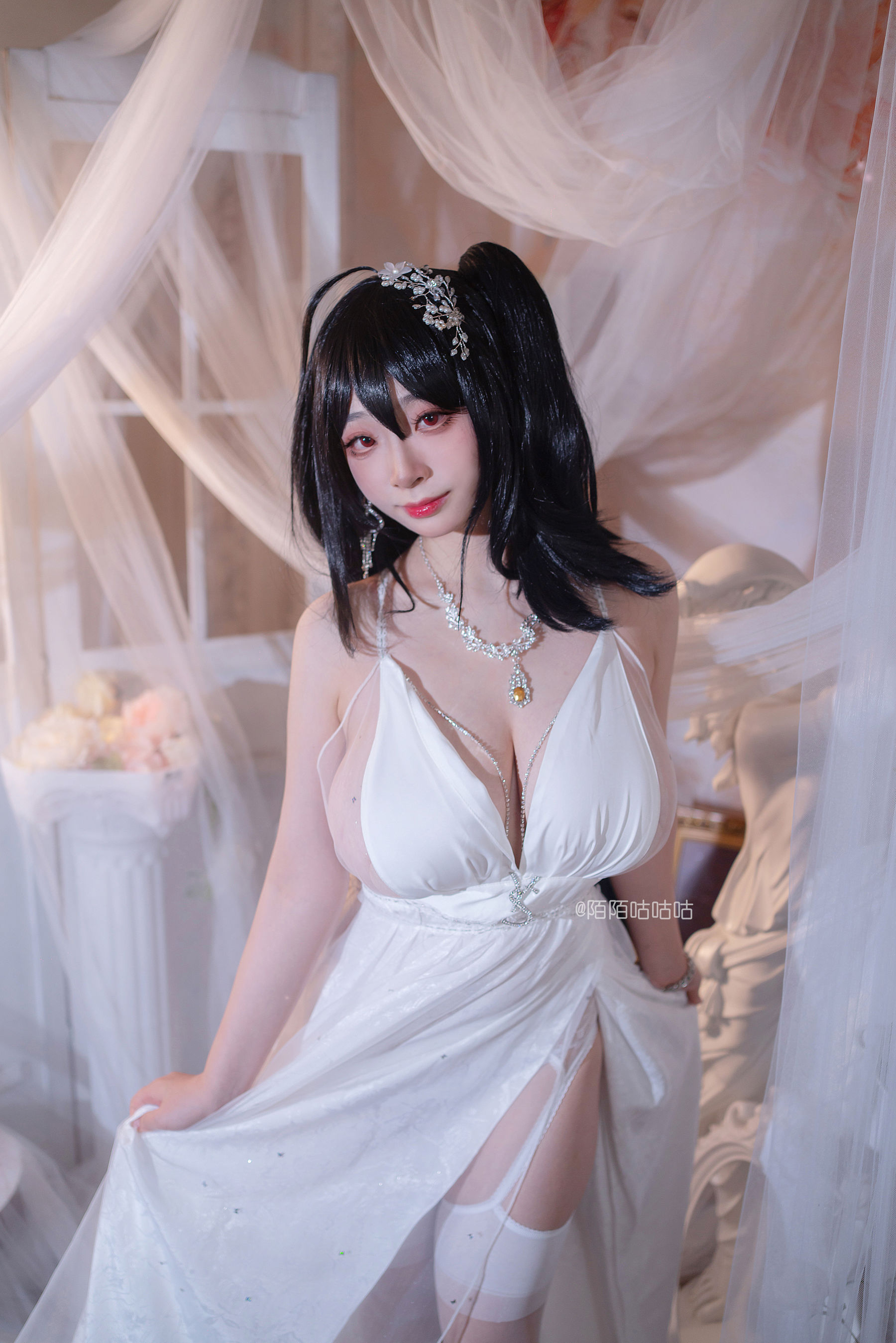 图片[2]-[福利COS] Cosplay美女韶陌陌 – 大凤 婚纱-蕾丝百合网-美图分享,Cosplay美图,私房写真,套图下载