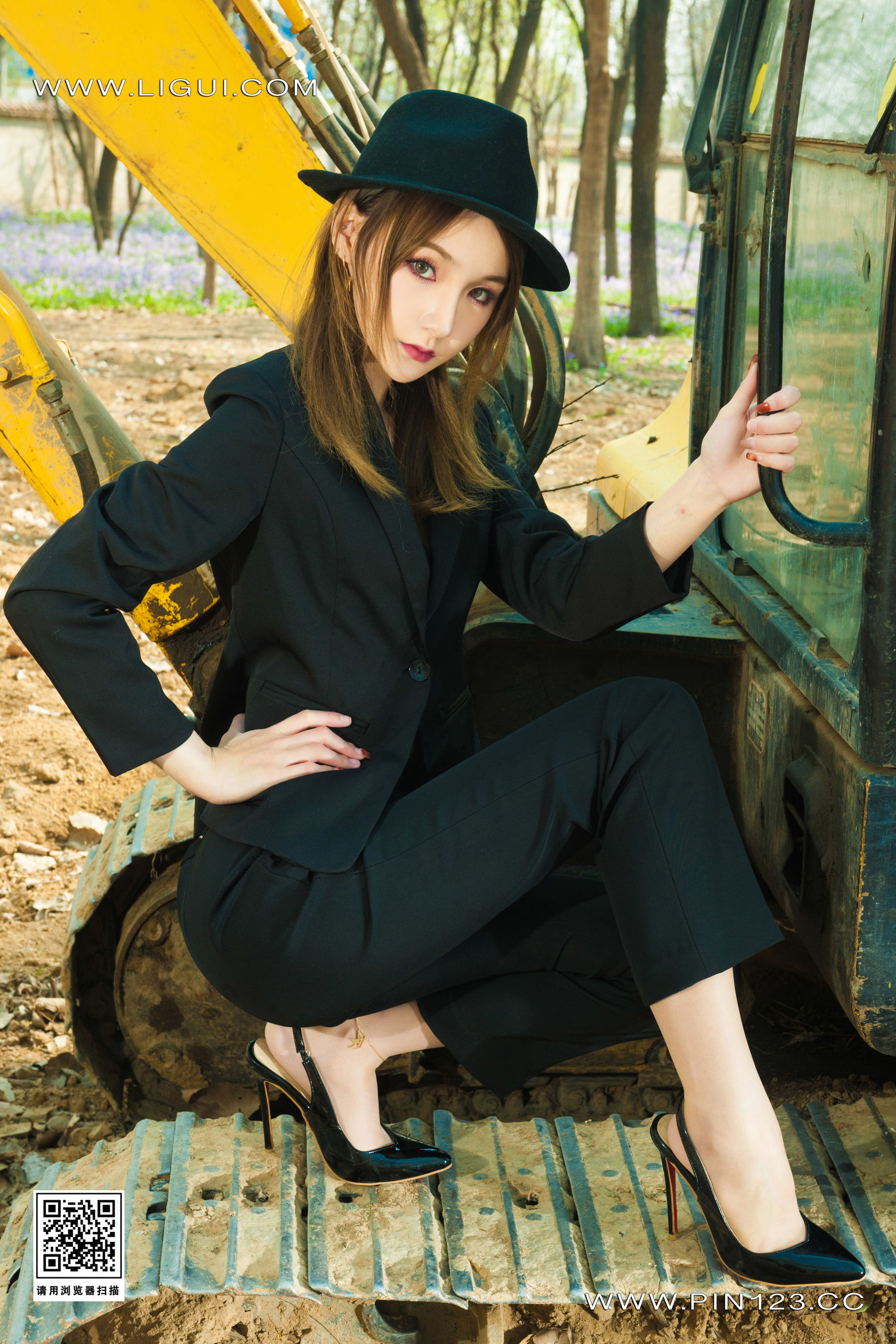 图片[5]-[Ligui丽柜] 2023.04.10 野外柑丝 心心-秀臀网-高品质图集网