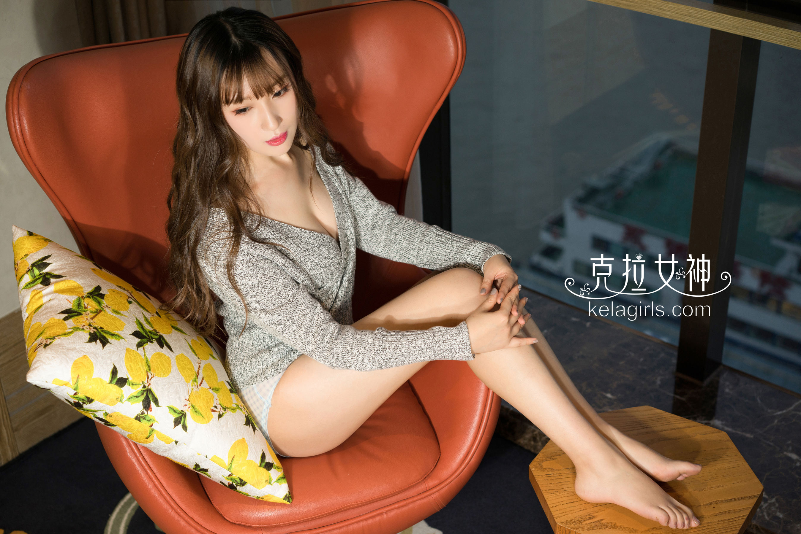 图片[2]-丹丹《御姐美足》 [克拉女神Kelagirls]-蕾丝百合网-美图分享,Cosplay美图,私房写真,套图下载