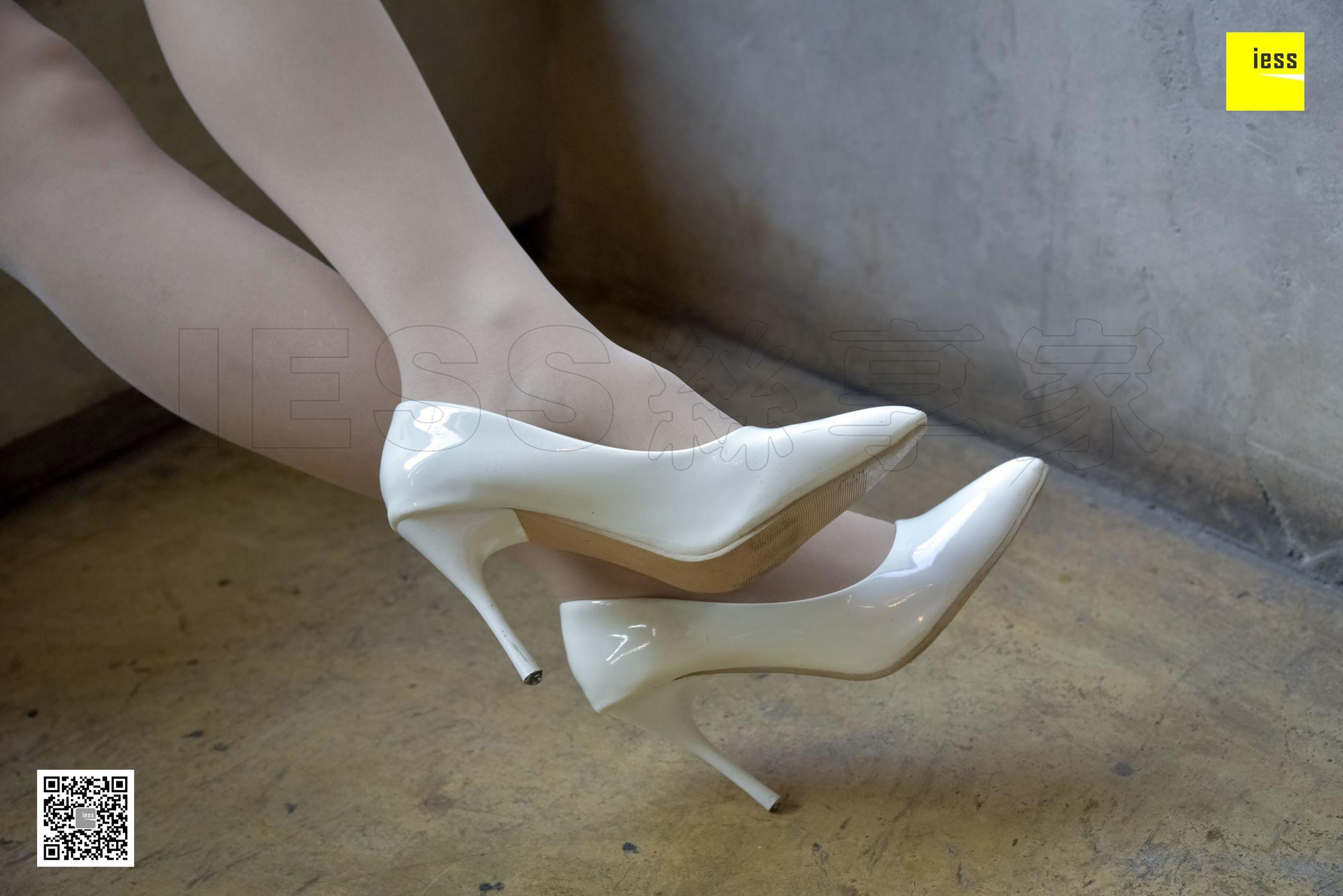 图片[8]-丝享家137 佳桢 《新年新腿新气象》[IESS异思趣向]-秀臀网-高品质图集网