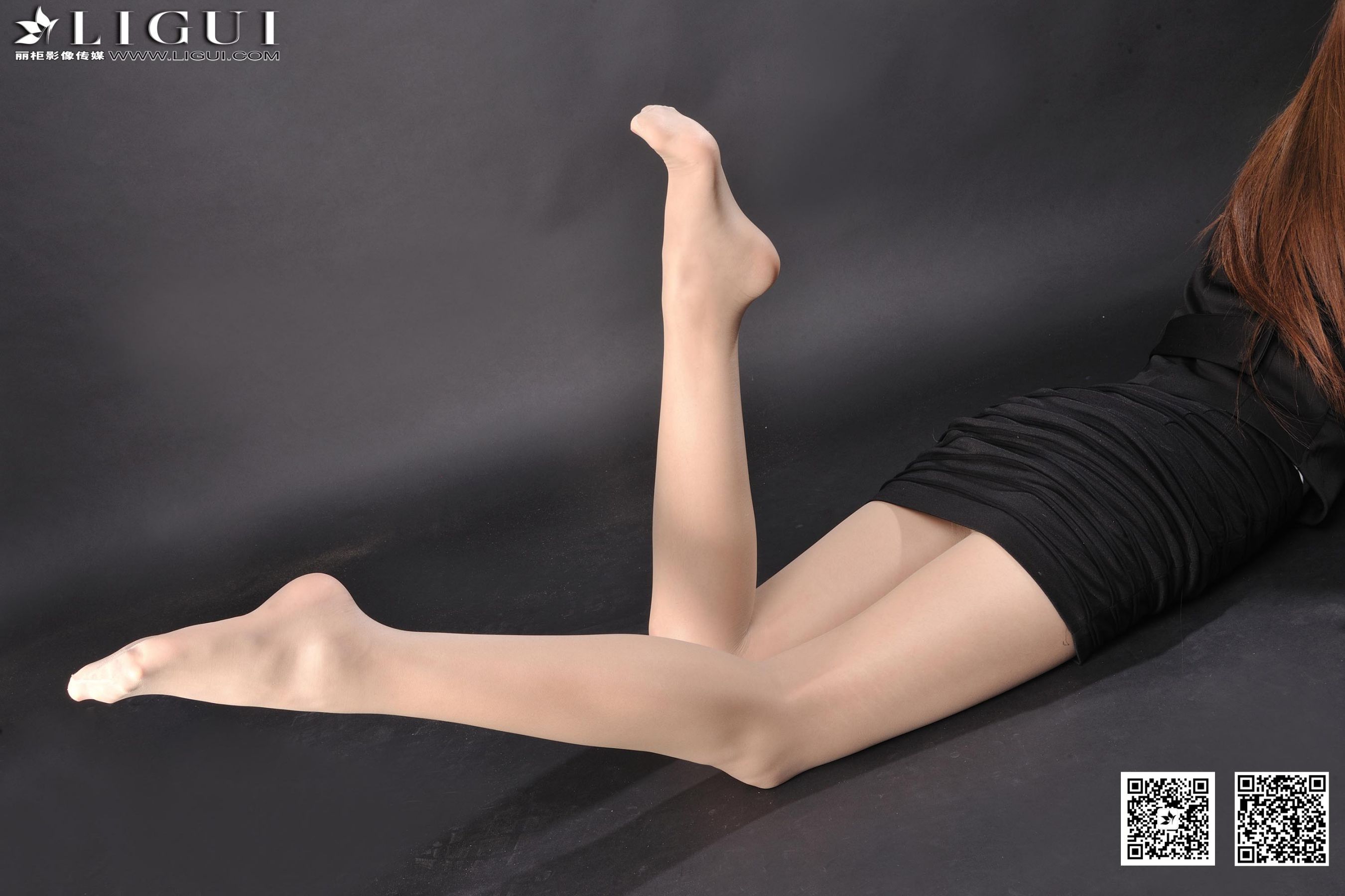 图片[9]-[丽柜LiGui] Model 可馨《职场丽人肉丝袜美足》美腿玉足写真图片-秀臀网-高品质图集网